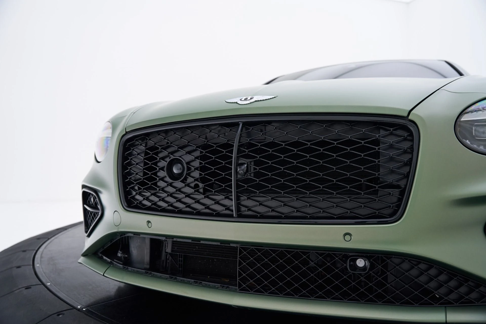 mph023_721719792_Used_2025_Bentley_Continental_GT_Speed_1793210710_70f5cfe982