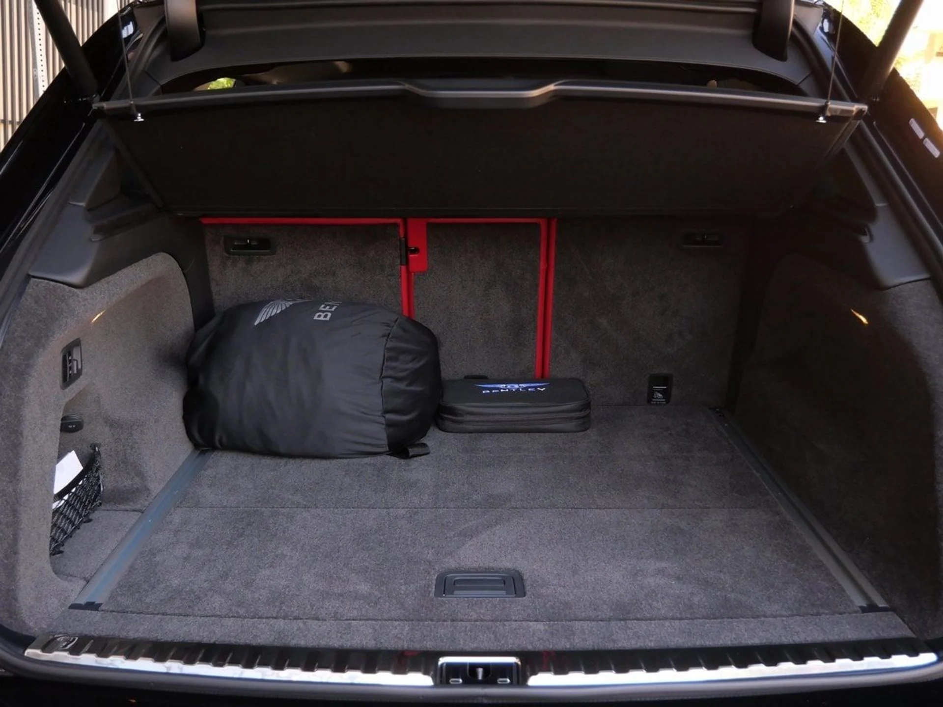 mph023_732677407_d90ae683eea62dab0b5b950d5666b670x_533ec4b1fa