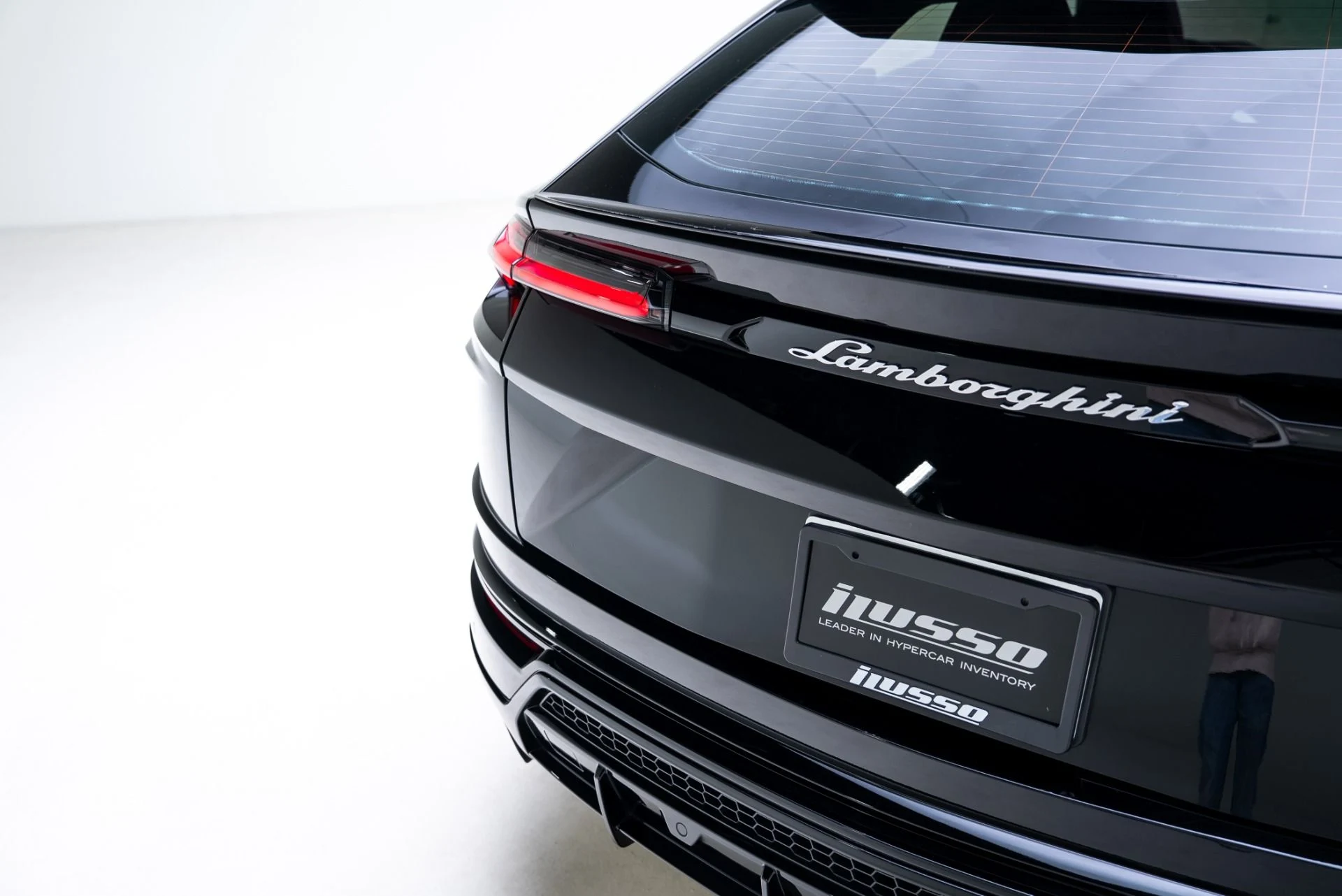 mph023_73281867_Used_2022_Lamborghini_Urus_1769211578_9398a14189