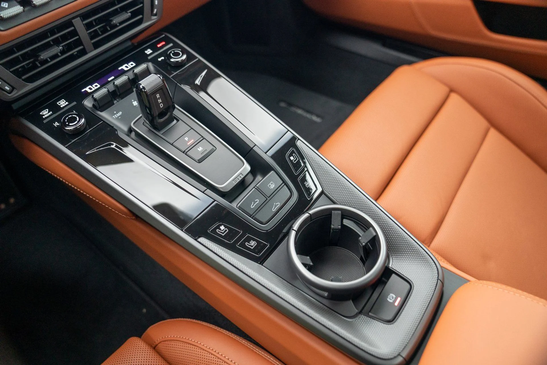 mph023_735770566_b15c9ac188f4cb34ad64e5408e8541b1x_b3f2206536