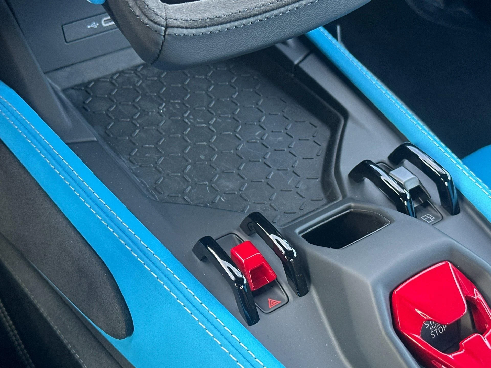 mph023_737909028_New_2026_Lamborghini_Temerario_Coupe_1790268453_50386e416a