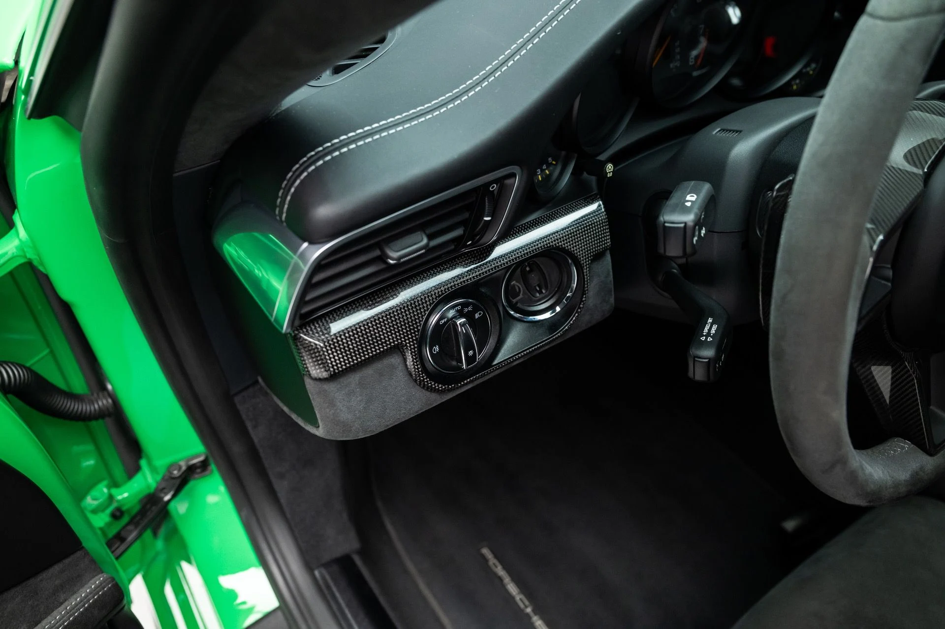 mph023_739881531_12045_p24_l_310ebd9a8a