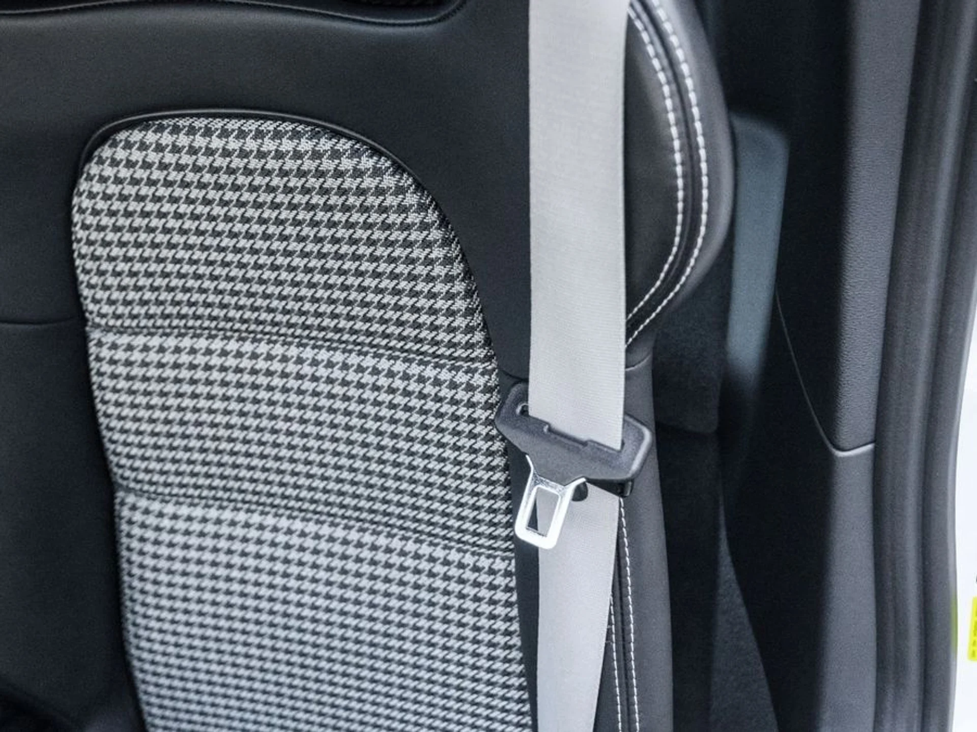 mph023_753965544_9ade41ff_fc3c_42ff_84fb_d4beac7c85eb_5e87080bb5