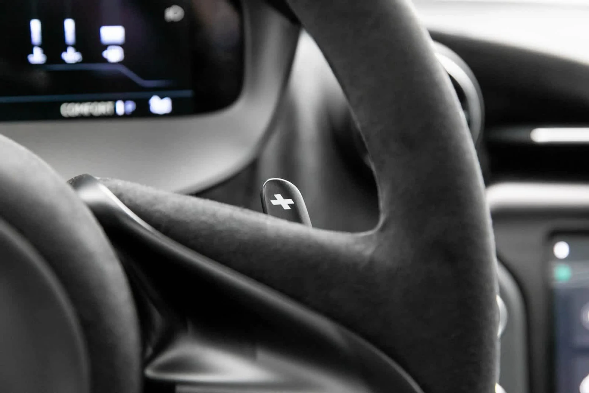 mph023_759910042_24_e68a619bda