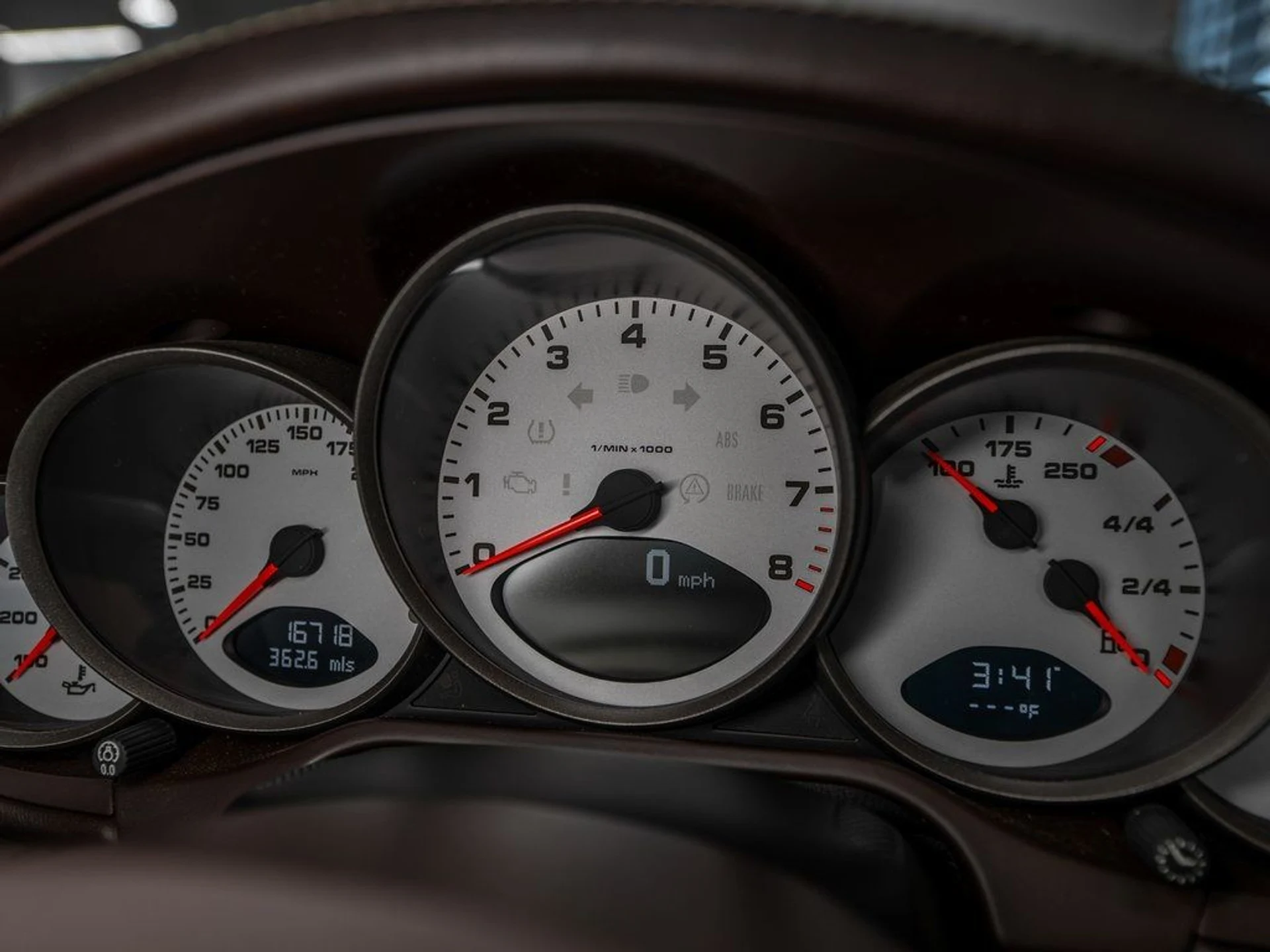 mph023_762777396_image_24_c95a7ea6cc