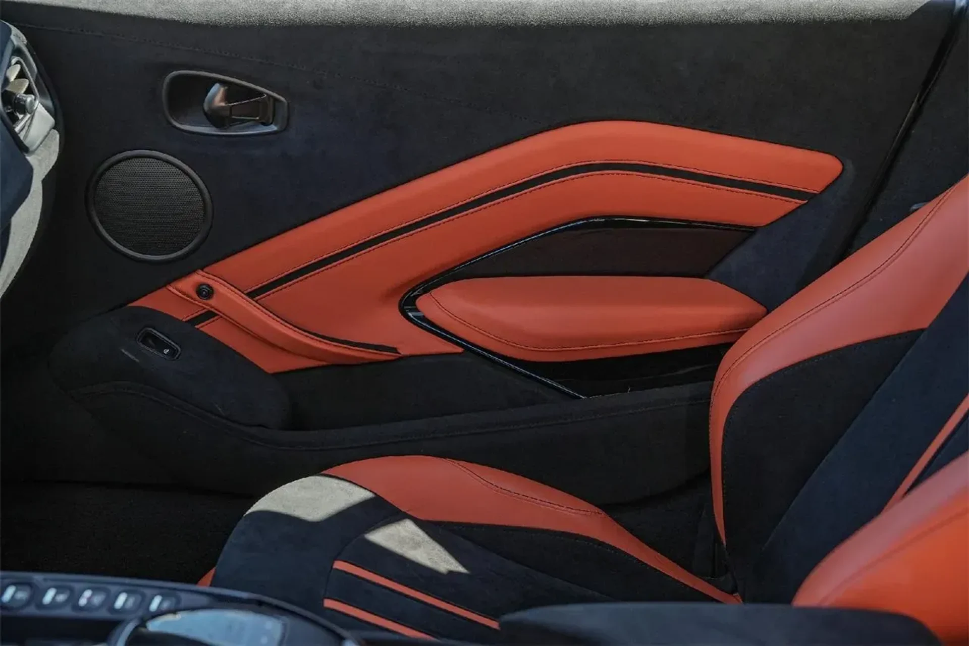 mph023_76535631_85eaad95c630495f87e7cf6eb29aa93c_ec0590132c