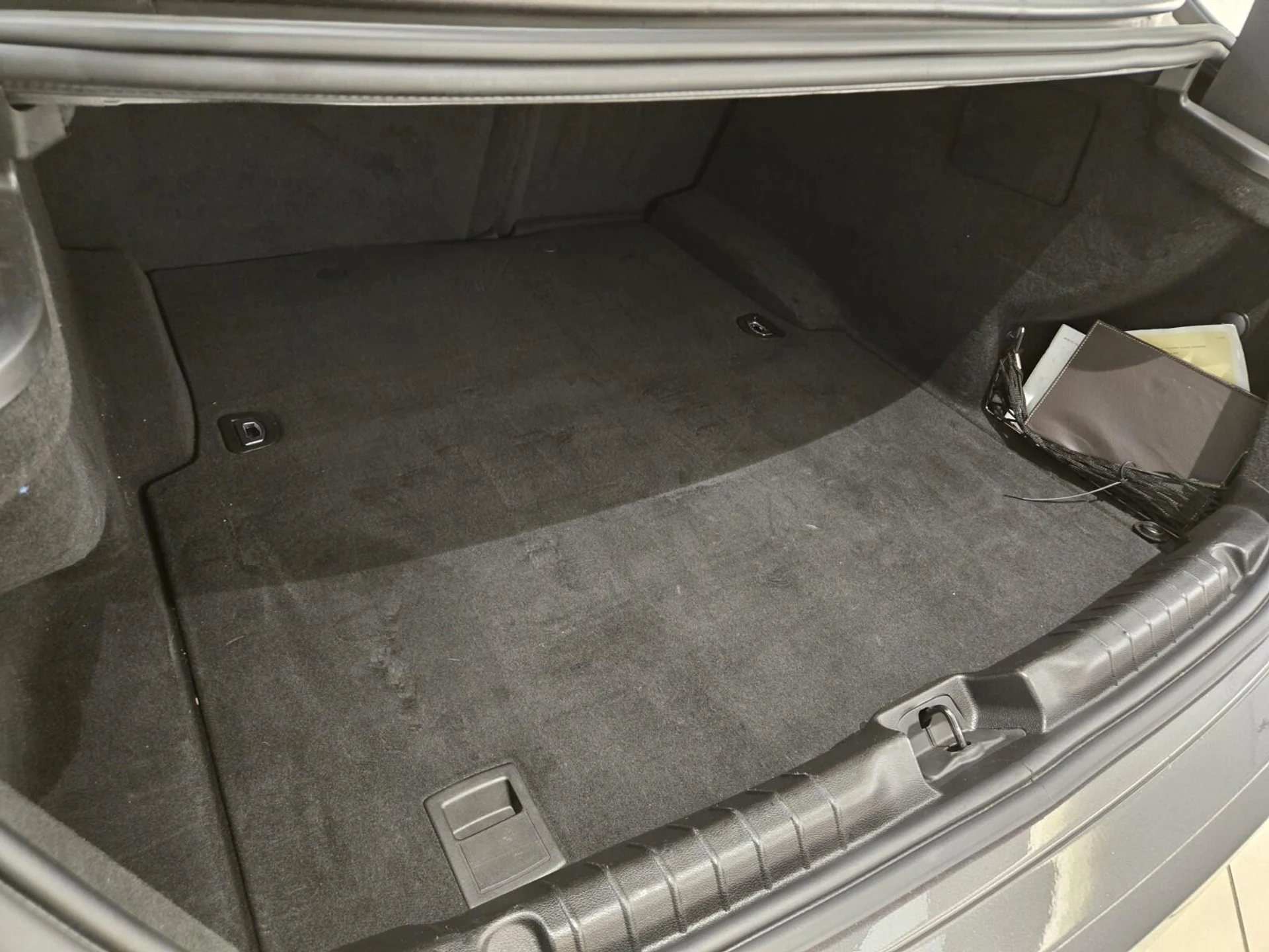 mph023_766610559_Used_2022_Maserati_Ghibli_Modena_1763109000_75cc4cff47