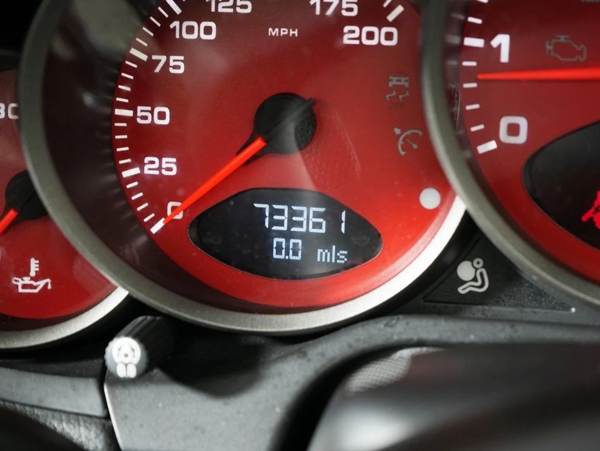 mph023_776703593_24_373d2f4002