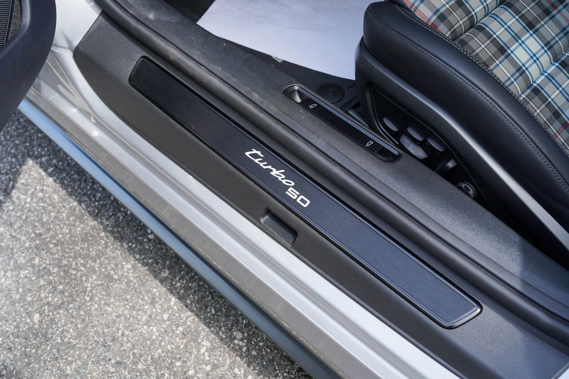 mph023_781366416_e2e408718ba4453737c283e53320a737_ecd1e0d8d8