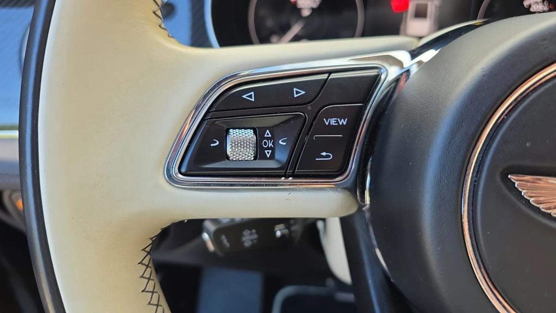 mph023_782263028_aa3219cc1c3f47f49de243943d29522d_1999d9ff79