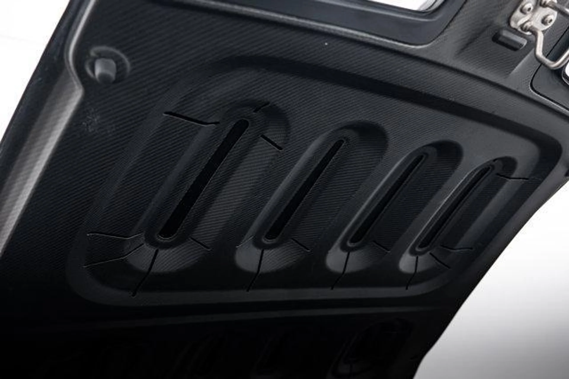 mph023_782636434_s_SS_Xdc8_Y6q9e_DE_Edp30_Xxfb_Ps_DQ_1d52c787f7