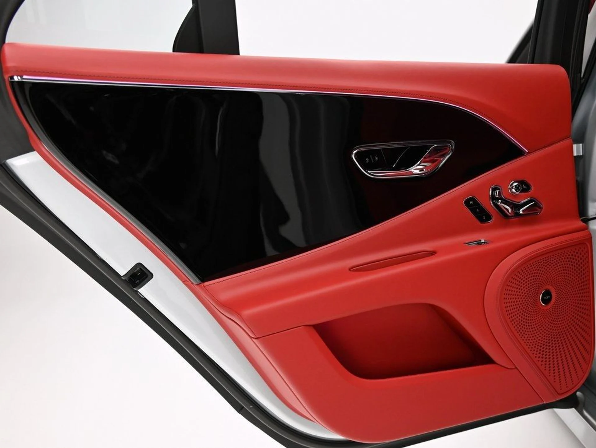 mph023_78548663_ebefd0ce0d549f1944eb96243a0b84fb_c1924123cd