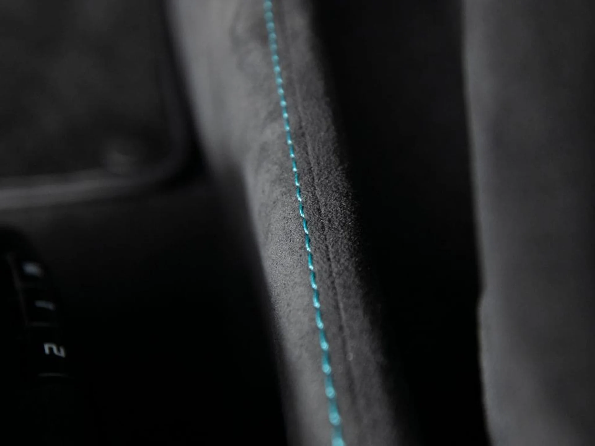 mph023_789053029_a598597d6e4ad94a1ad26748ab0c1c42x_3c7005406c