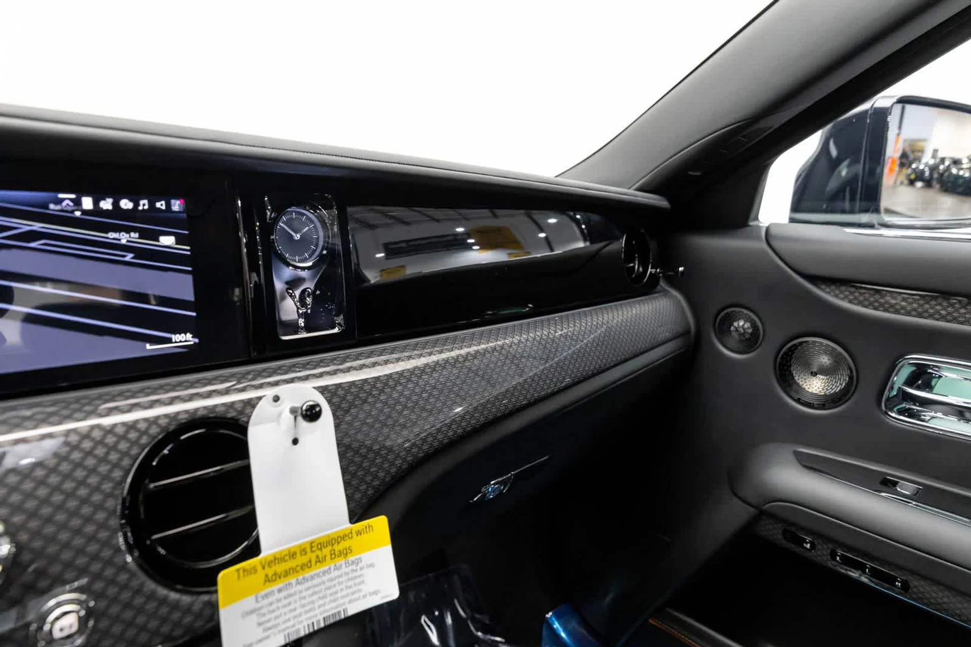 mph023_789222001_24_a853847057