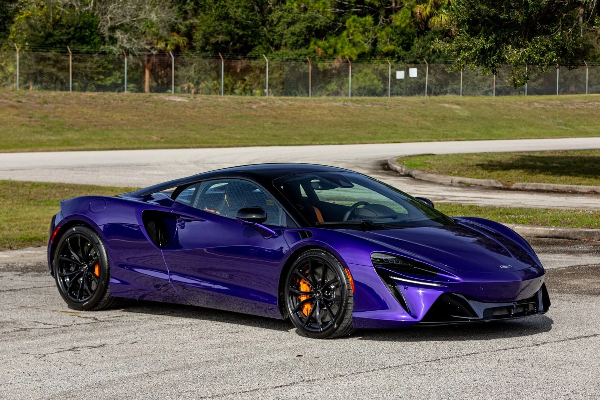 mph023_793969833_362_p24_l_a5b430b83a