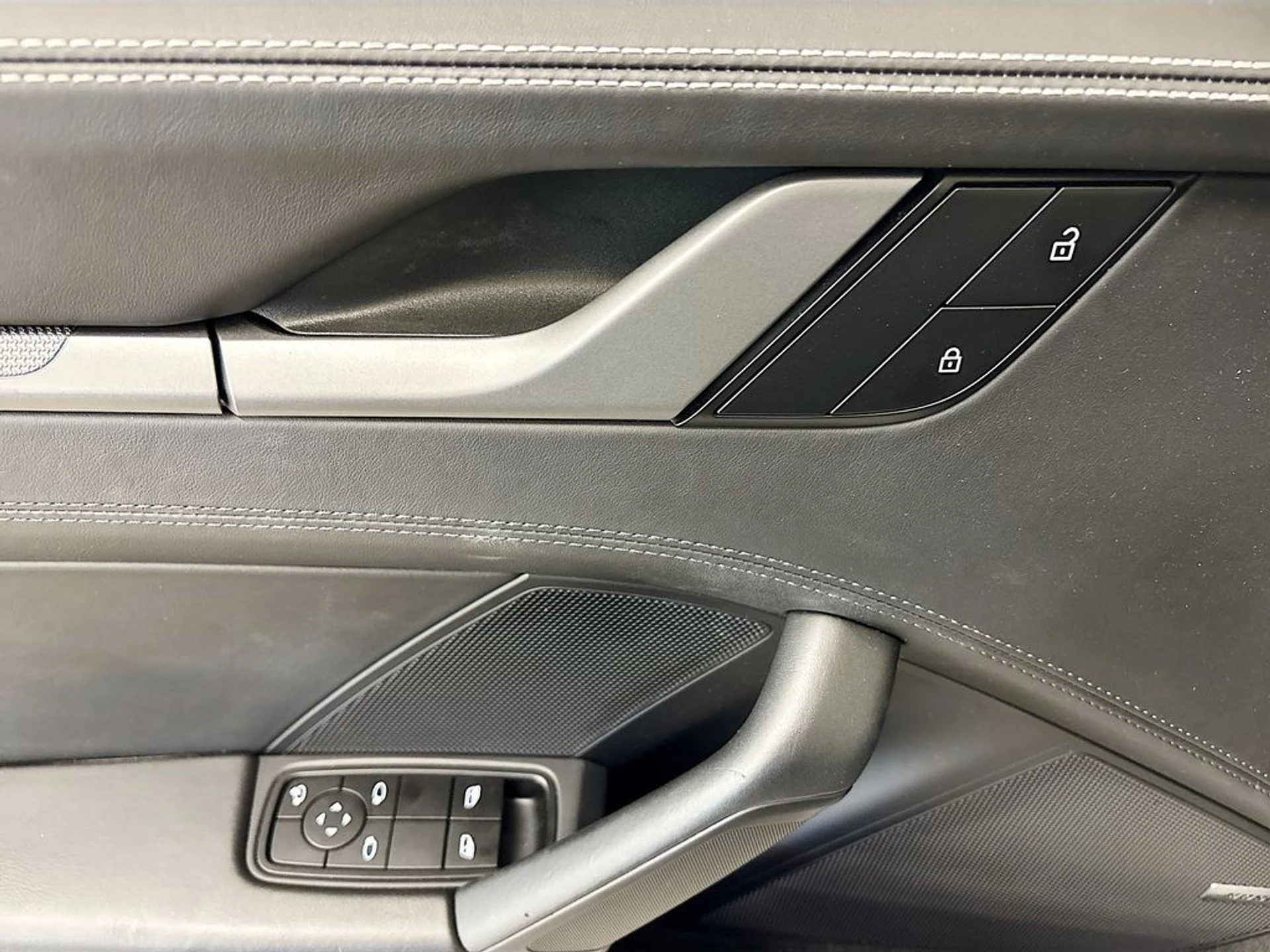 mph023_800076937_8c371856335666ddd2fceed6ec7b8241_217c334af7