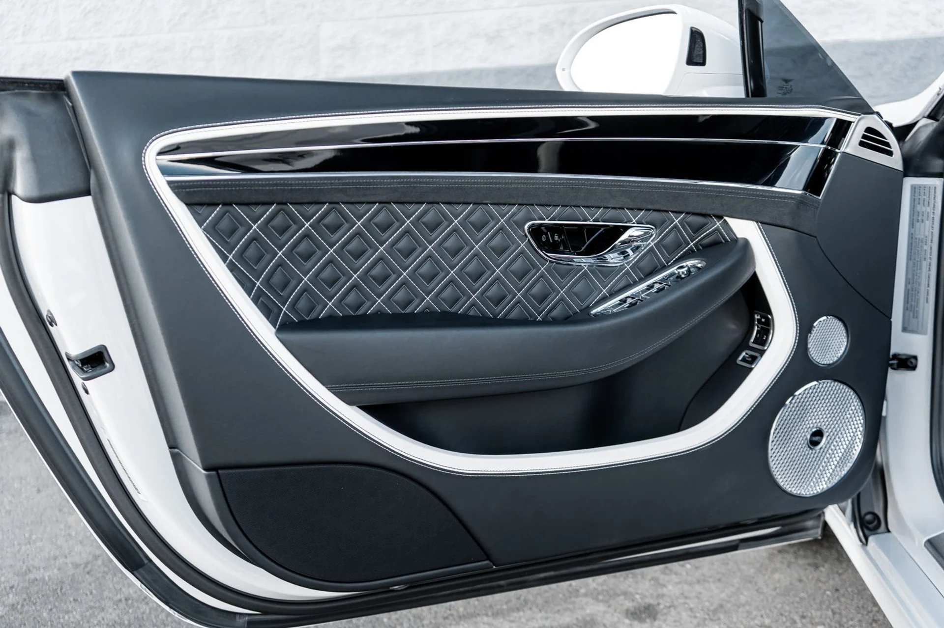 mph023_800389645_9809ab29_0fdb_4ff3_834d_38cc859a579b_8e4ac3f7e8