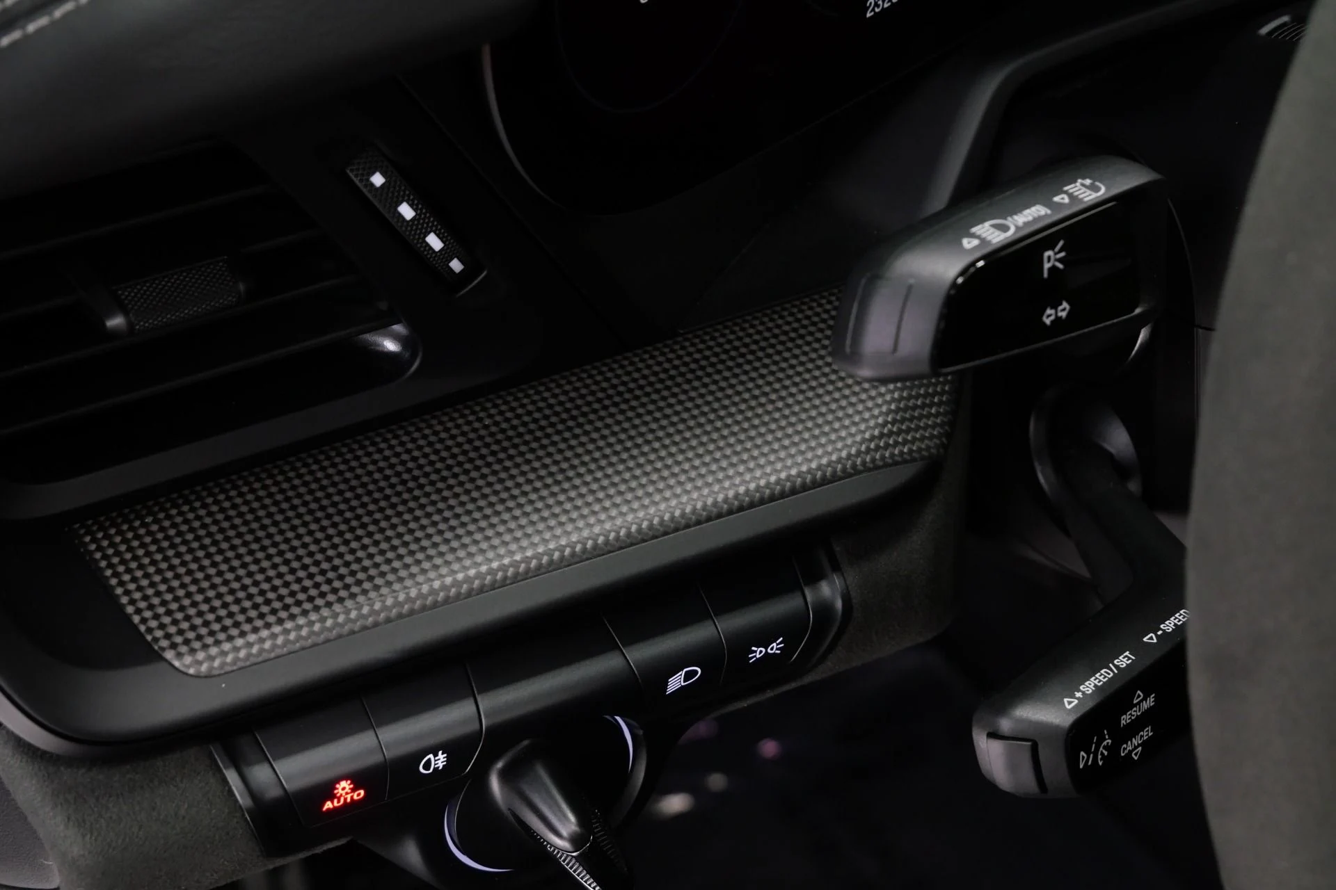 mph023_806106019_Used_2023_Porsche_911_Targa_4_GTS_1761682285_963339042f