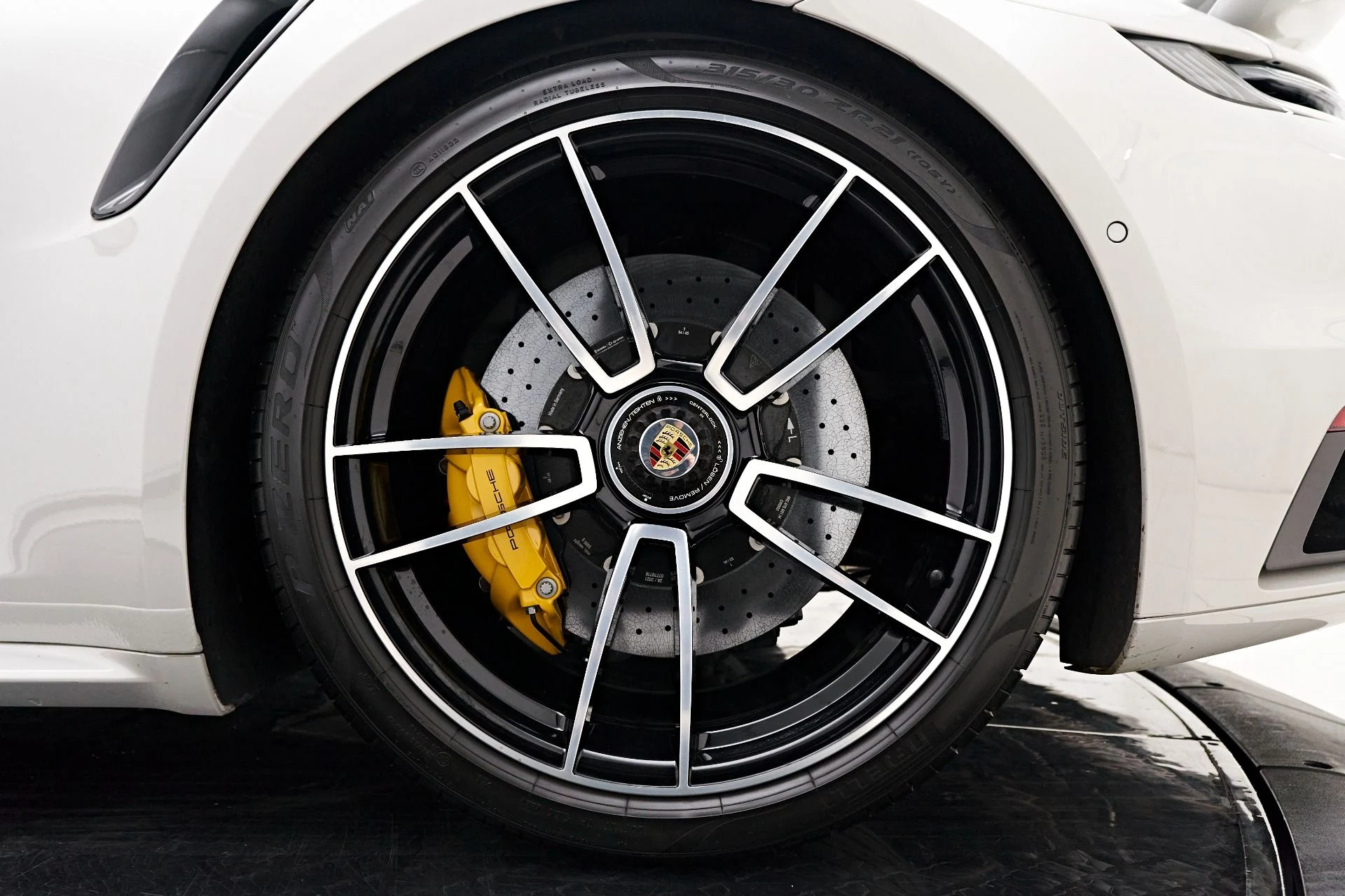 mph023_808891441_Used_2022_Porsche_911_Turbo_S_1710196275_12ee1d2748