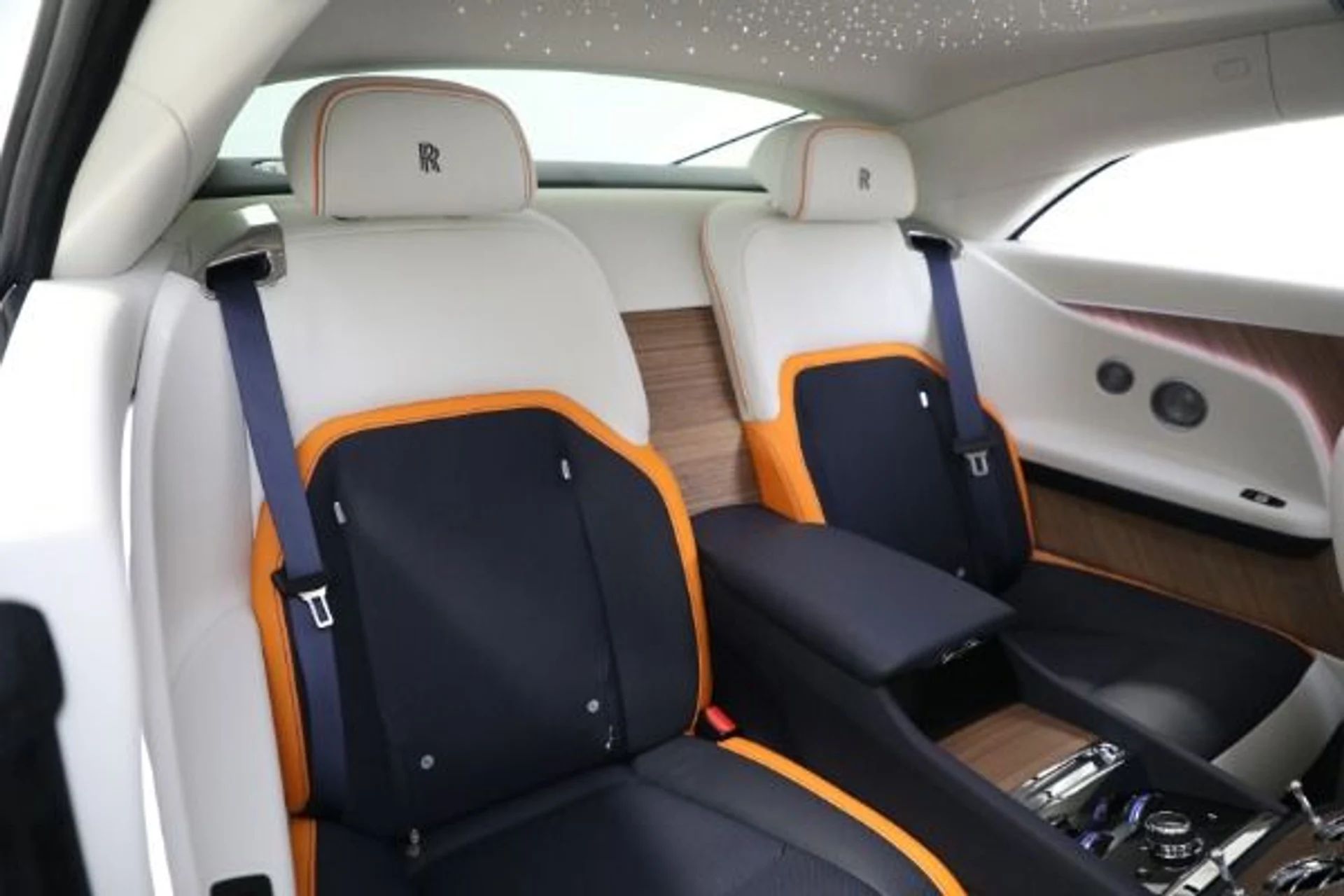 mph023_809082252_New_2024_Rolls_Royce_Spectre_4ae23a2f08