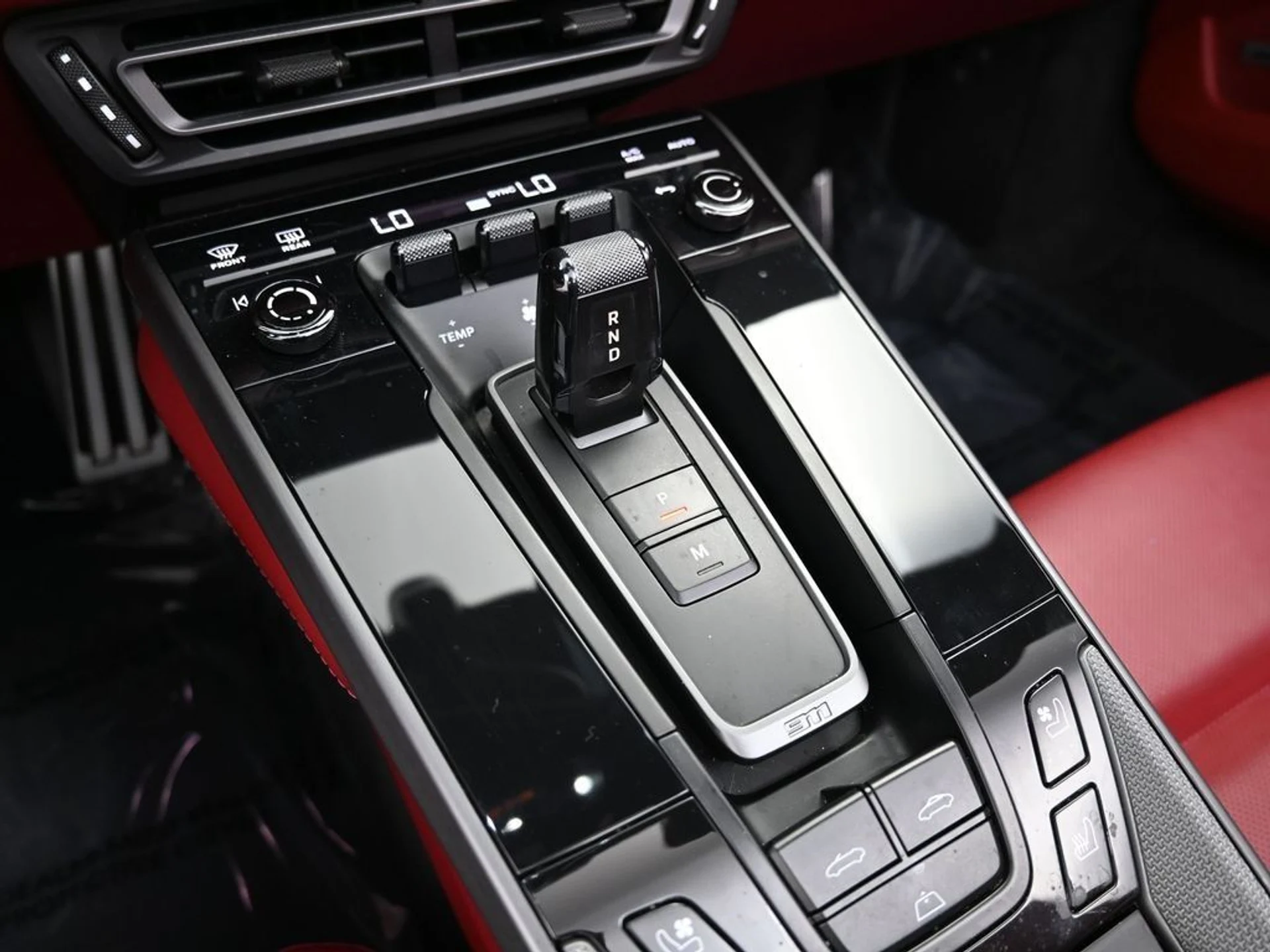 mph023_812048075_2de9dfa62c10fbabbcd170cfa8f39883_6a18e51889