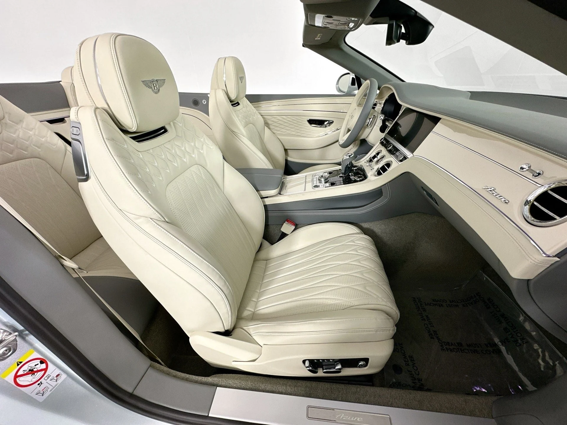 mph023_820833057_24_83cffb8772