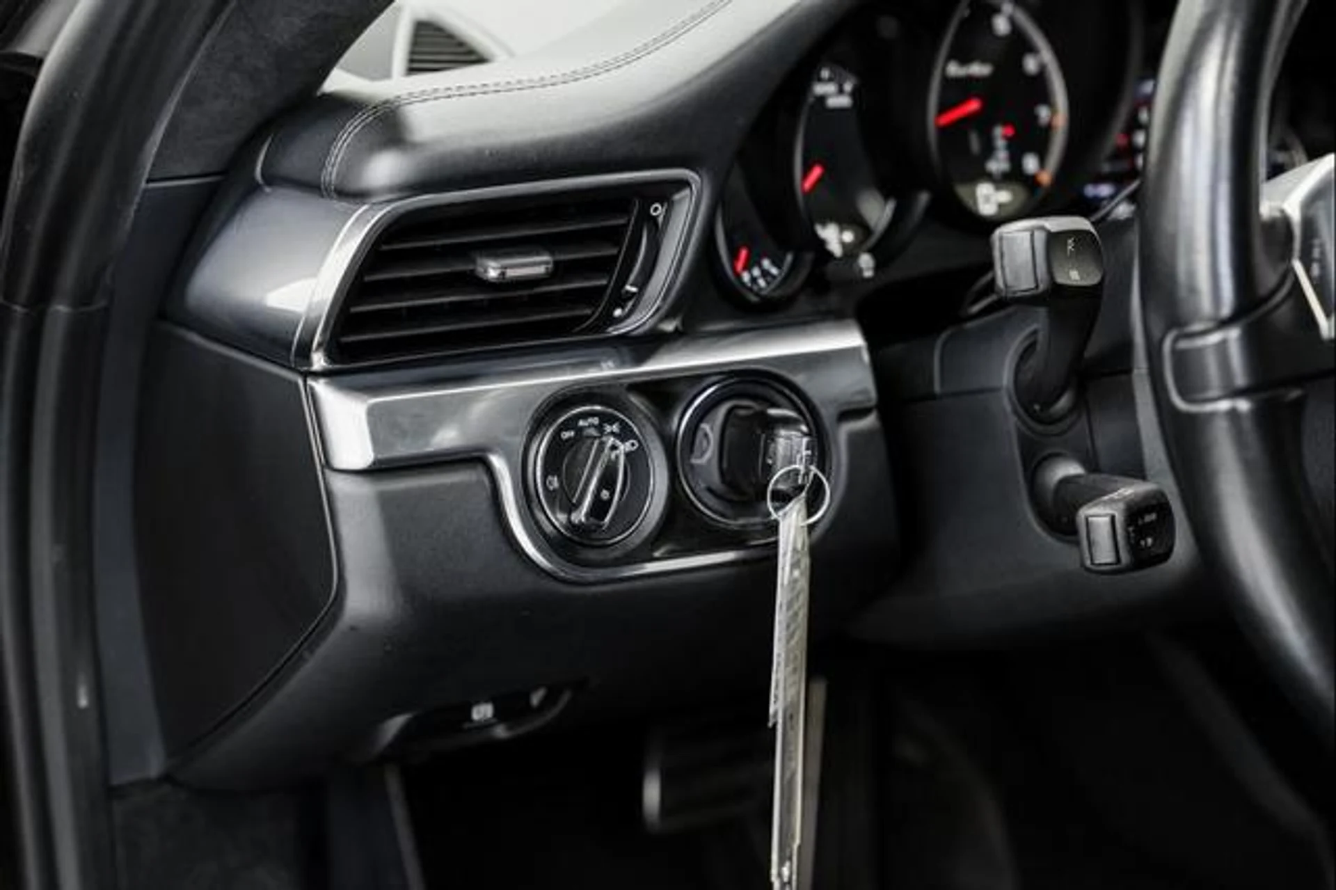 mph023_822473844_isw0_ZJV_Oo_A_Lz_Bf_Qdu_WN_Jd6_SK_OI_31d7dddfd2