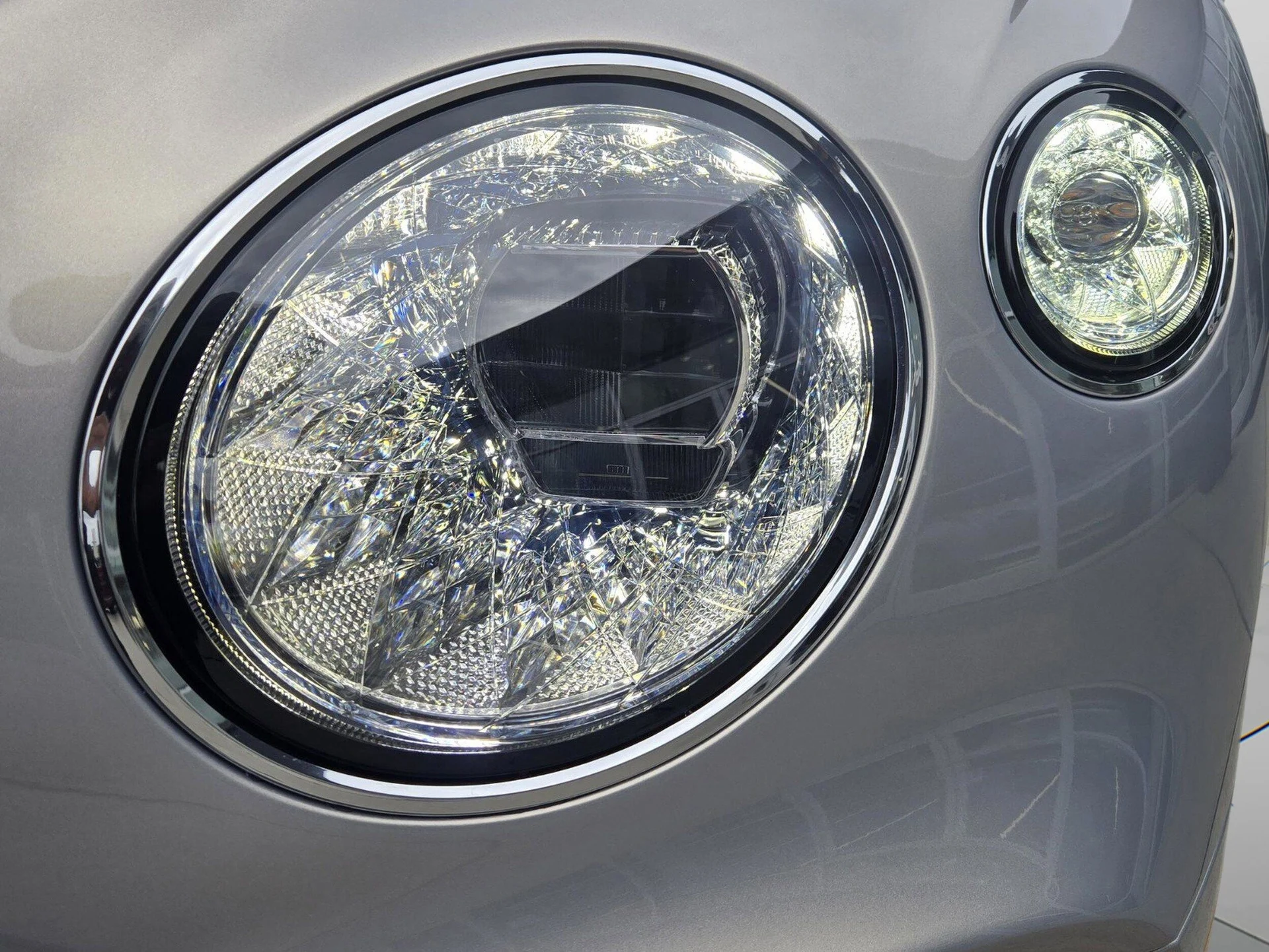 mph023_832866354_cabaceb693a814d72e897afb890d3d11x_2a1eb52a2e