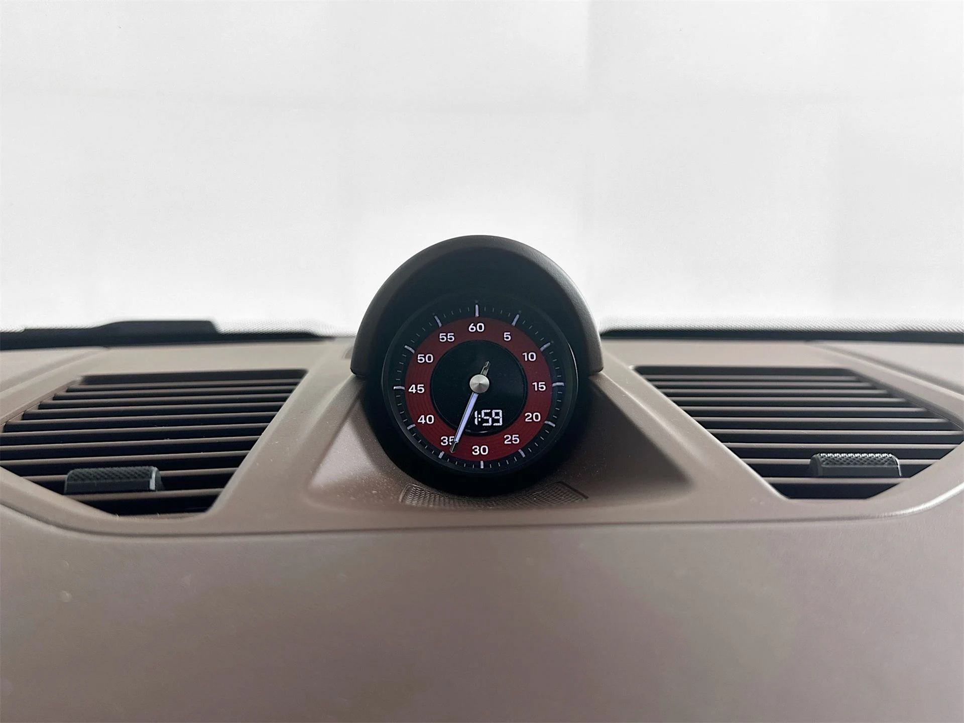 mph023_833556457_73b3cea664452a8c562d8bd38b9f8167_590df3f555