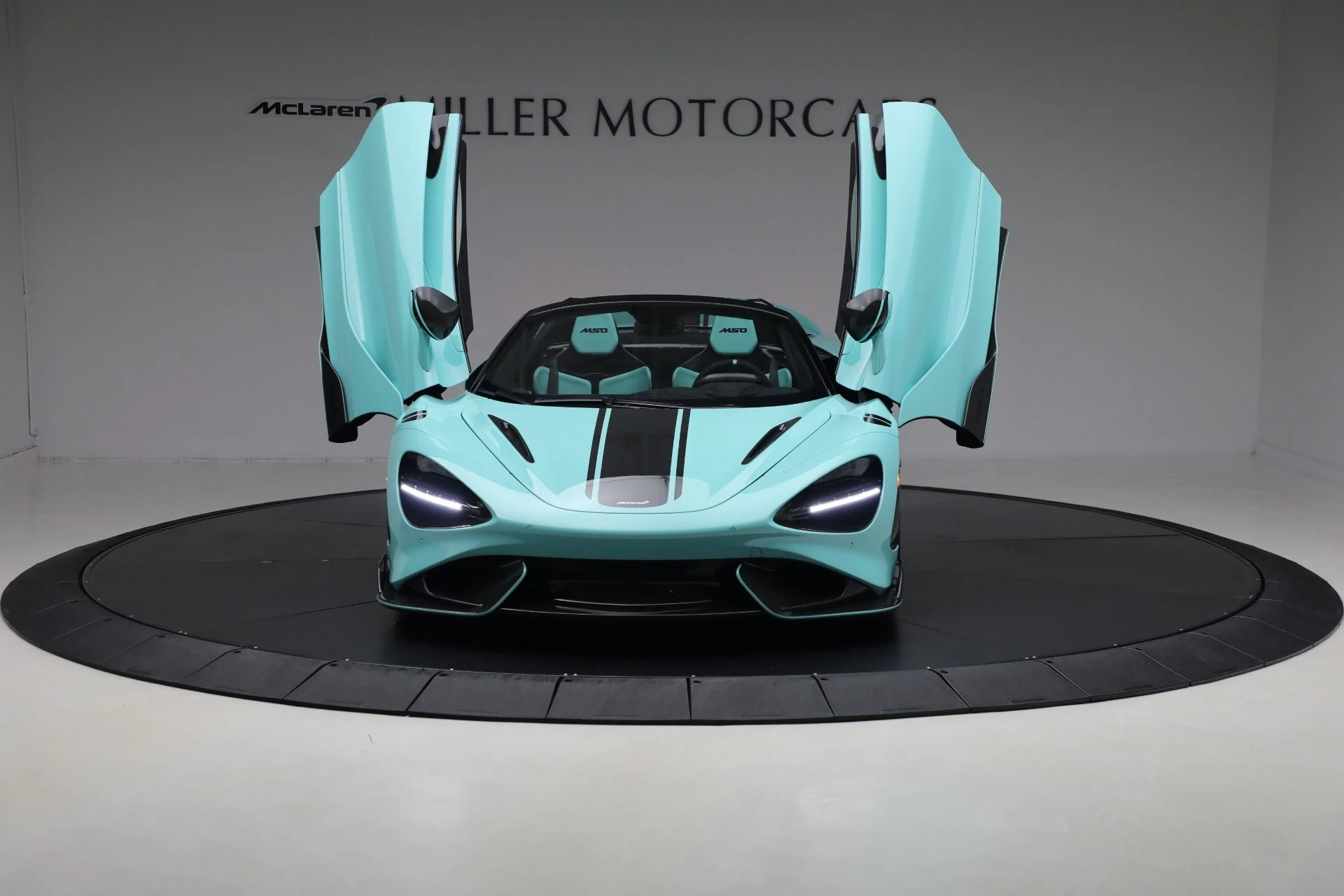 mph023_833729726_Used_2022_Mc_Laren_765_LT_Spider_1cfb25f54e