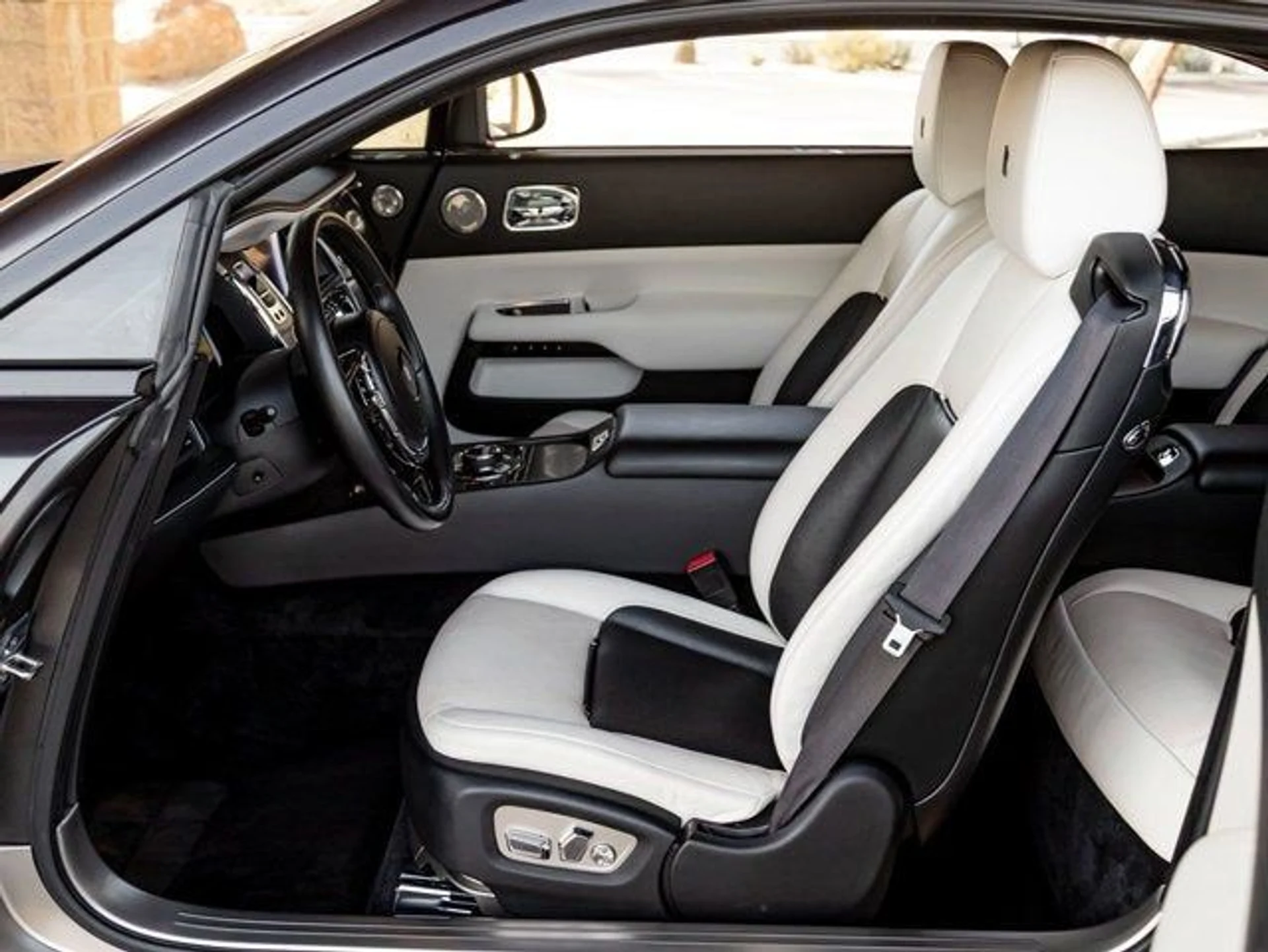 mph023_836113808_24_edf81d8a68