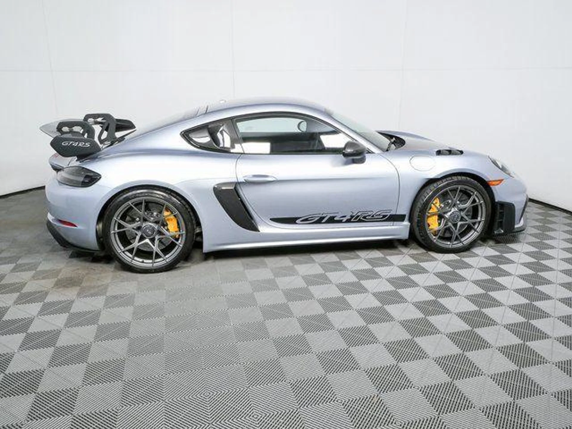 mph023_838791782_u_S_Yiql_Ojica_R7_Fpx1z0_O1_h_Gs0_6b46fcbc2a