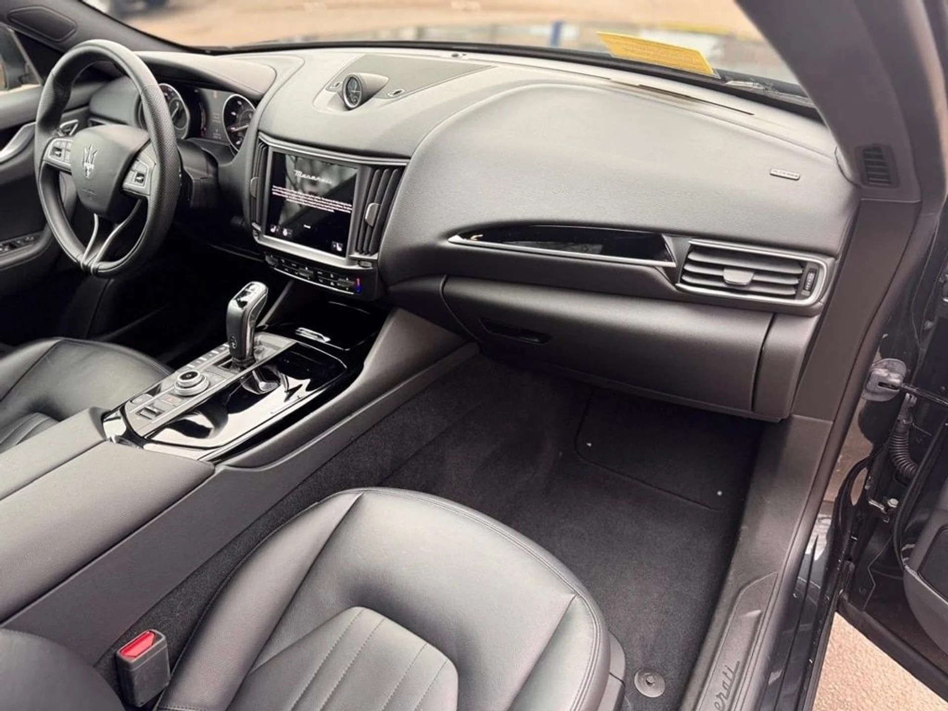 mph023_839157655_c71884dcb5f48ef055705985062c6d02x_1efad0dac1