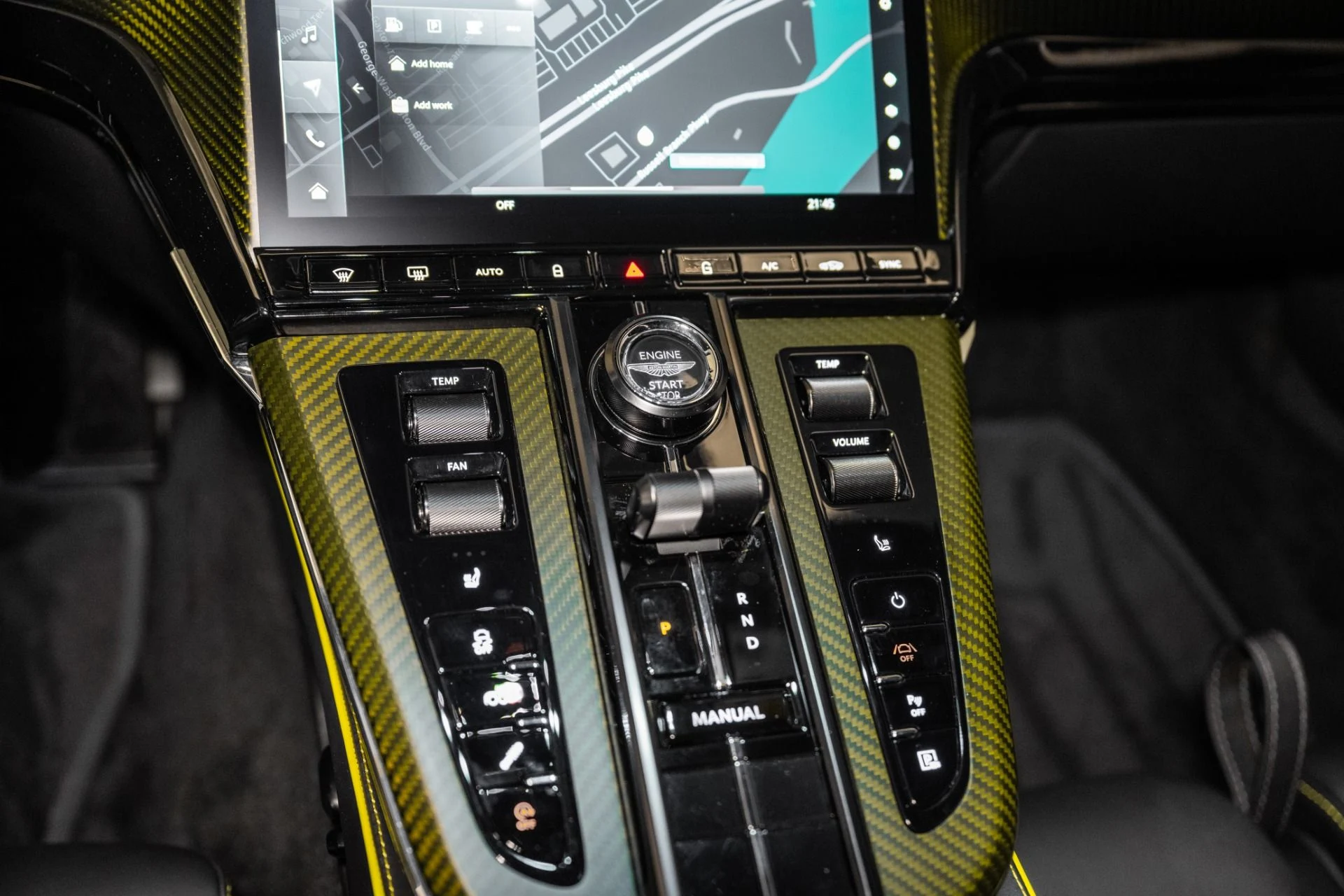 mph023_839186515_Used_2025_Aston_Martin_Vantage_Coupe_1734713589_15fd0c0078