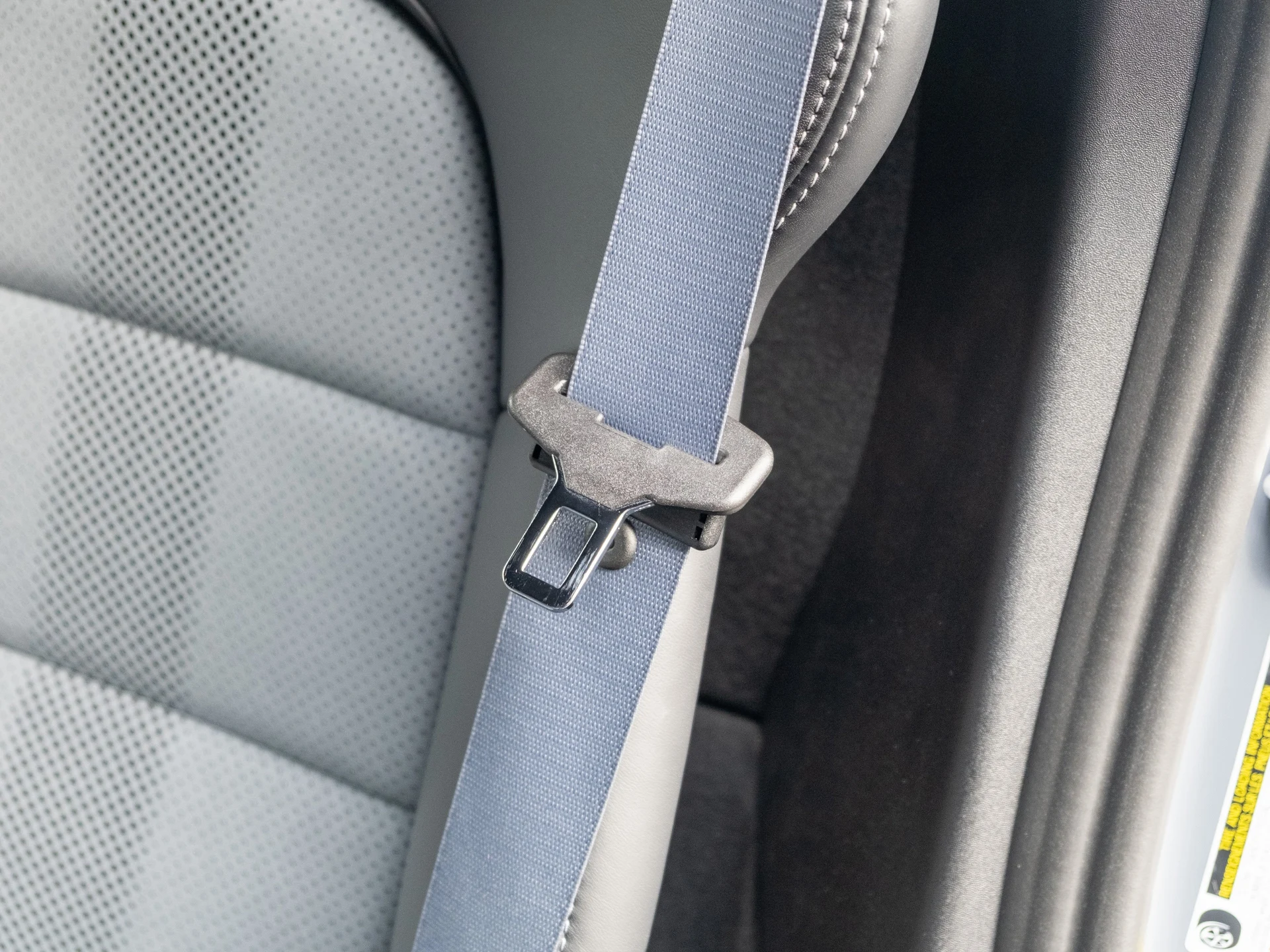 mph023_839695783_24_b16629e893