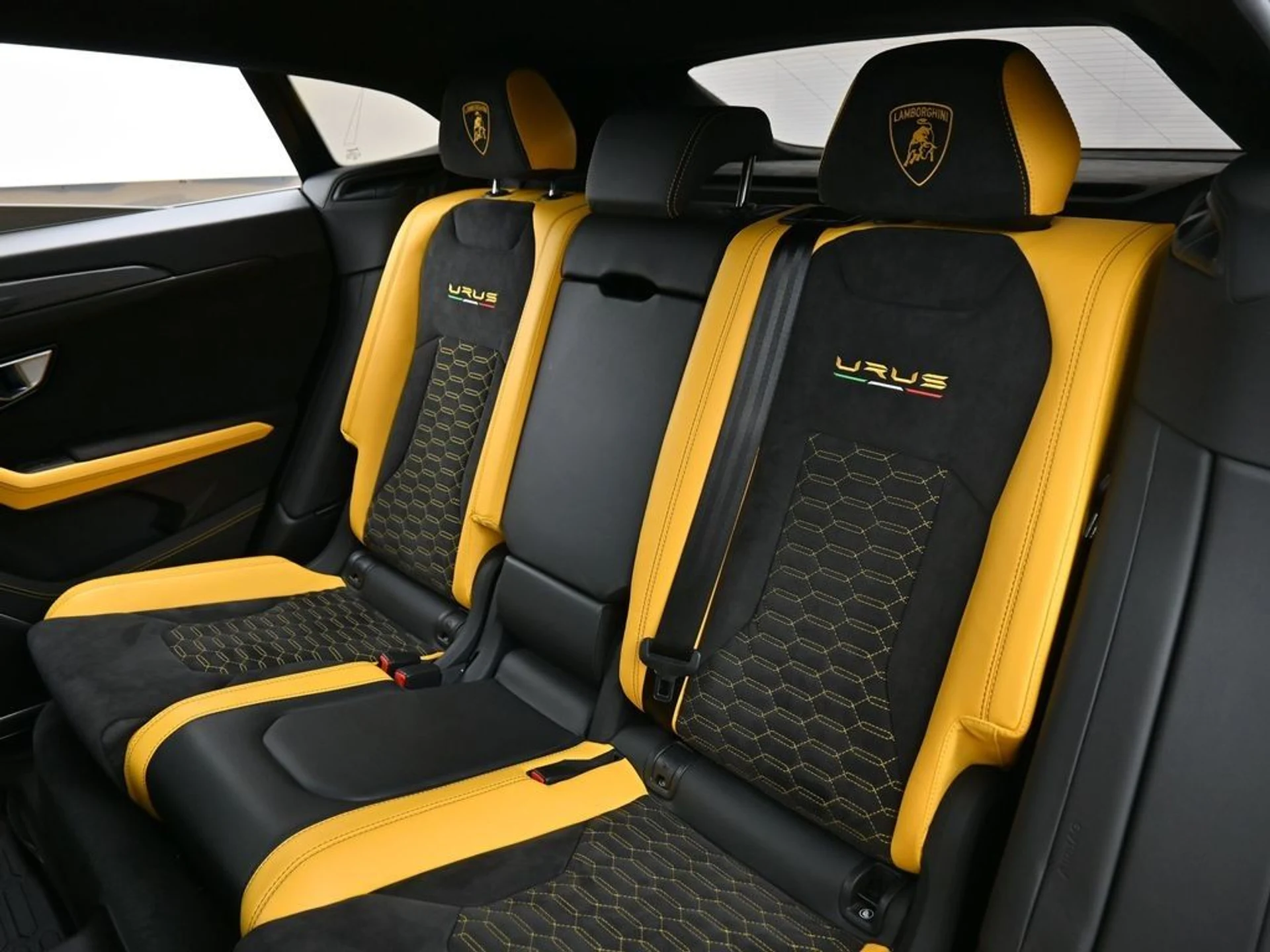 mph023_840430730_f470fa507c0de4d7d1a4078384351cf4_e3fe7c6b91