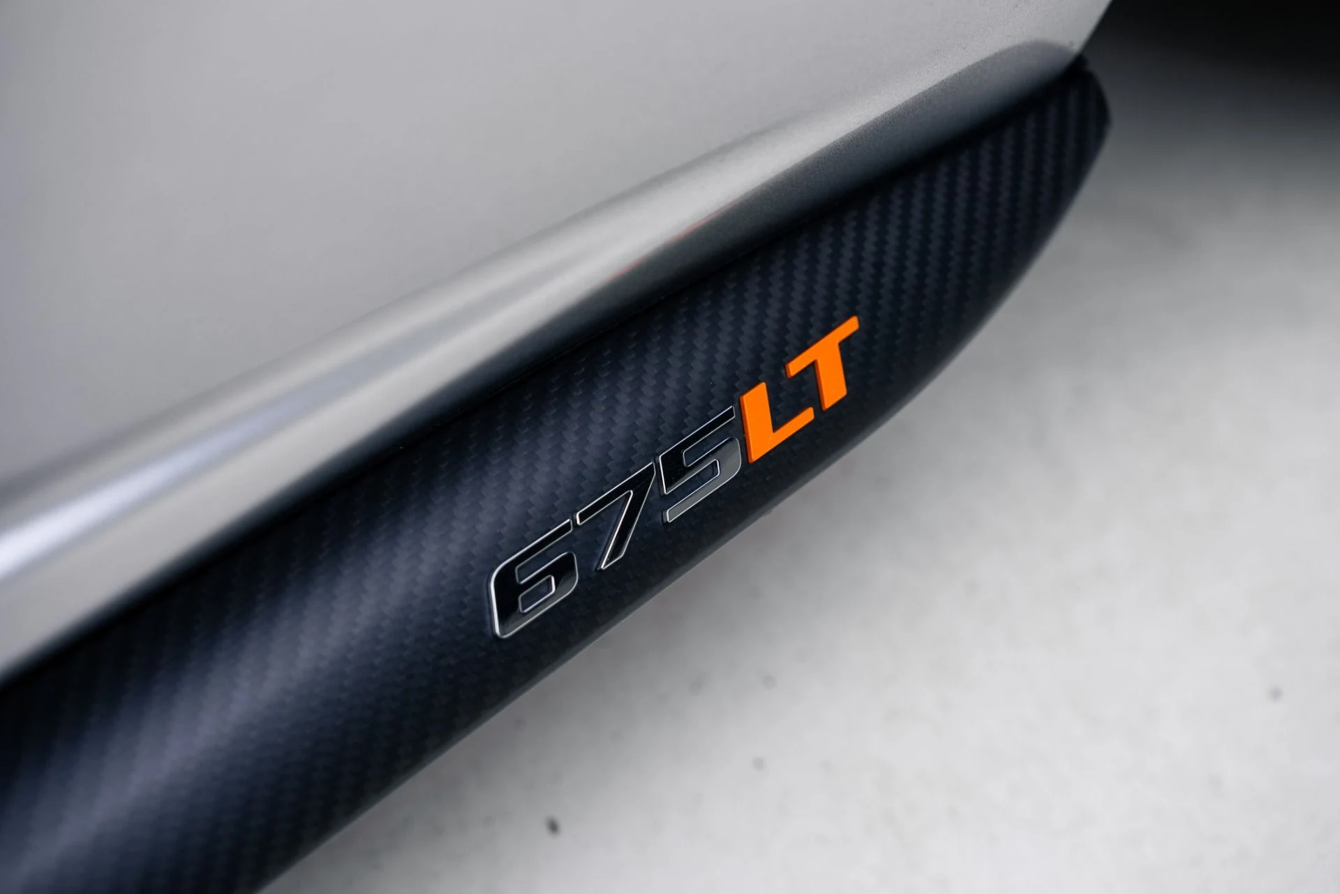 mph023_844180243_Used_2016_Mc_Laren_675_LT_Spider_1767723884_76766a6a13