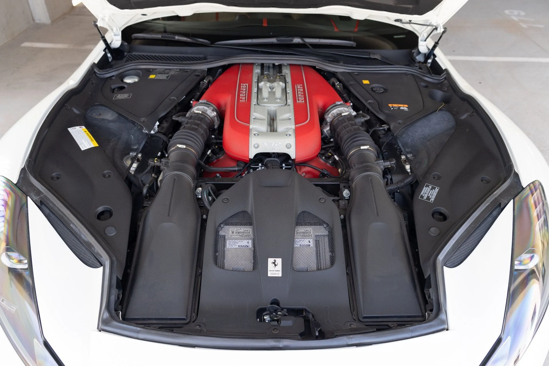 mph023_849748496_Used_2020_Ferrari_812_Superfast_1779237013_b1bd97c661