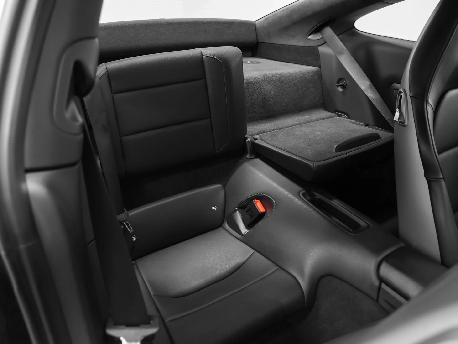 mph023_851840373_24_7353e0b0e2