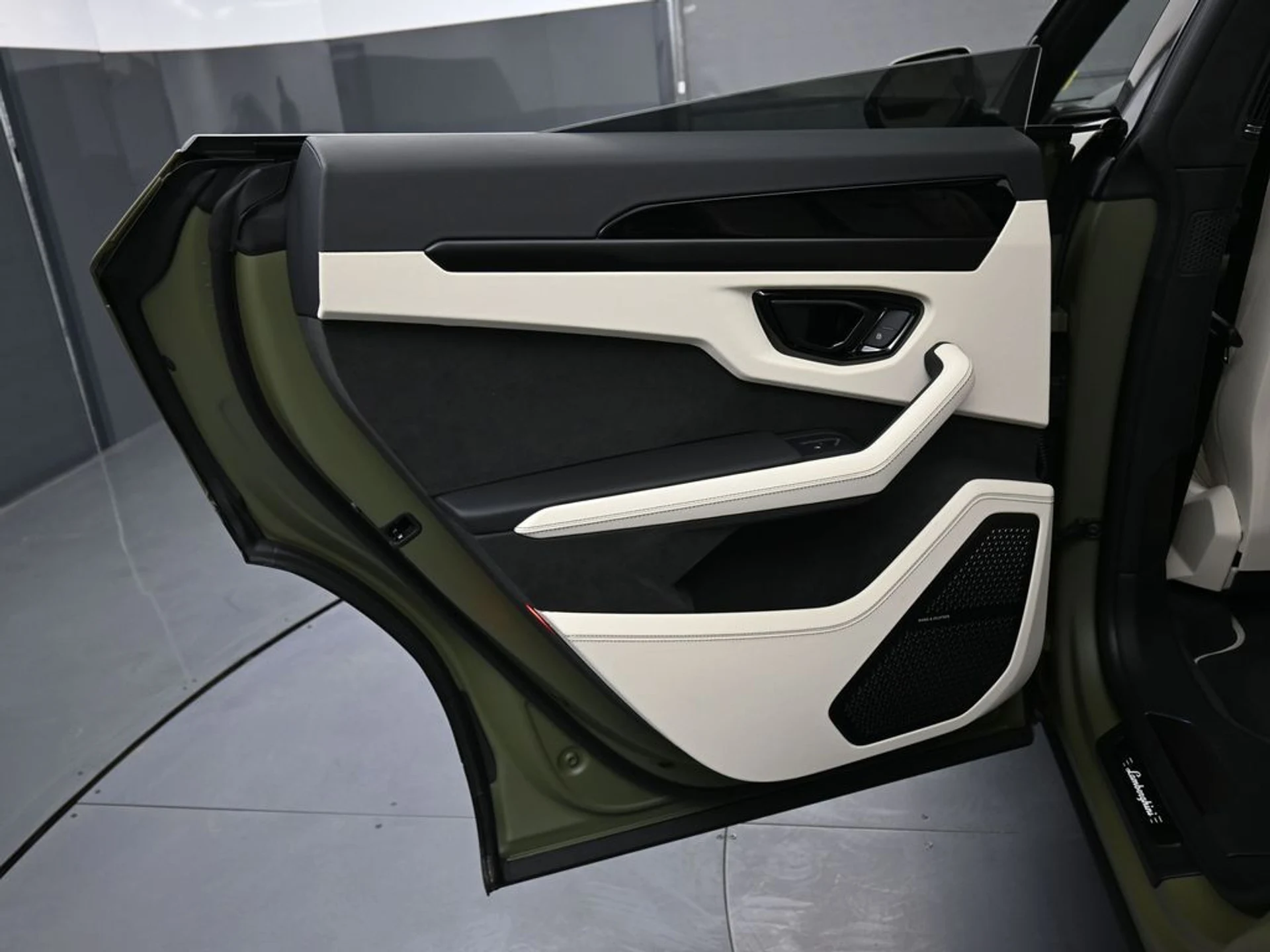 mph023_85424508_d10e5f0a_7f46_4ac5_bf99_8f5975316be4_22c19278dd