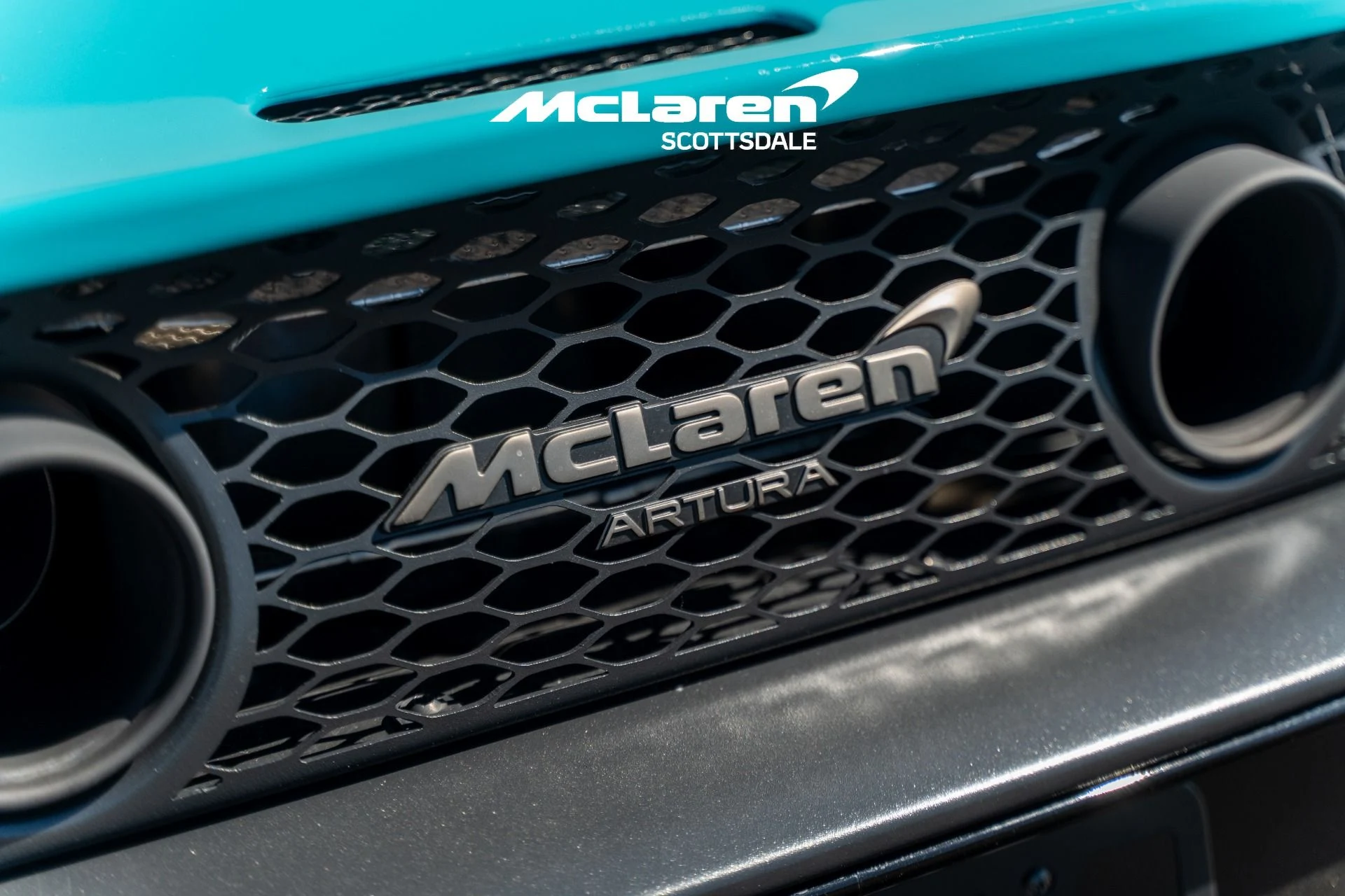 mph023_85717285_Used_2025_MCLAREN_ARTURA_1774117935_6b25911ae5