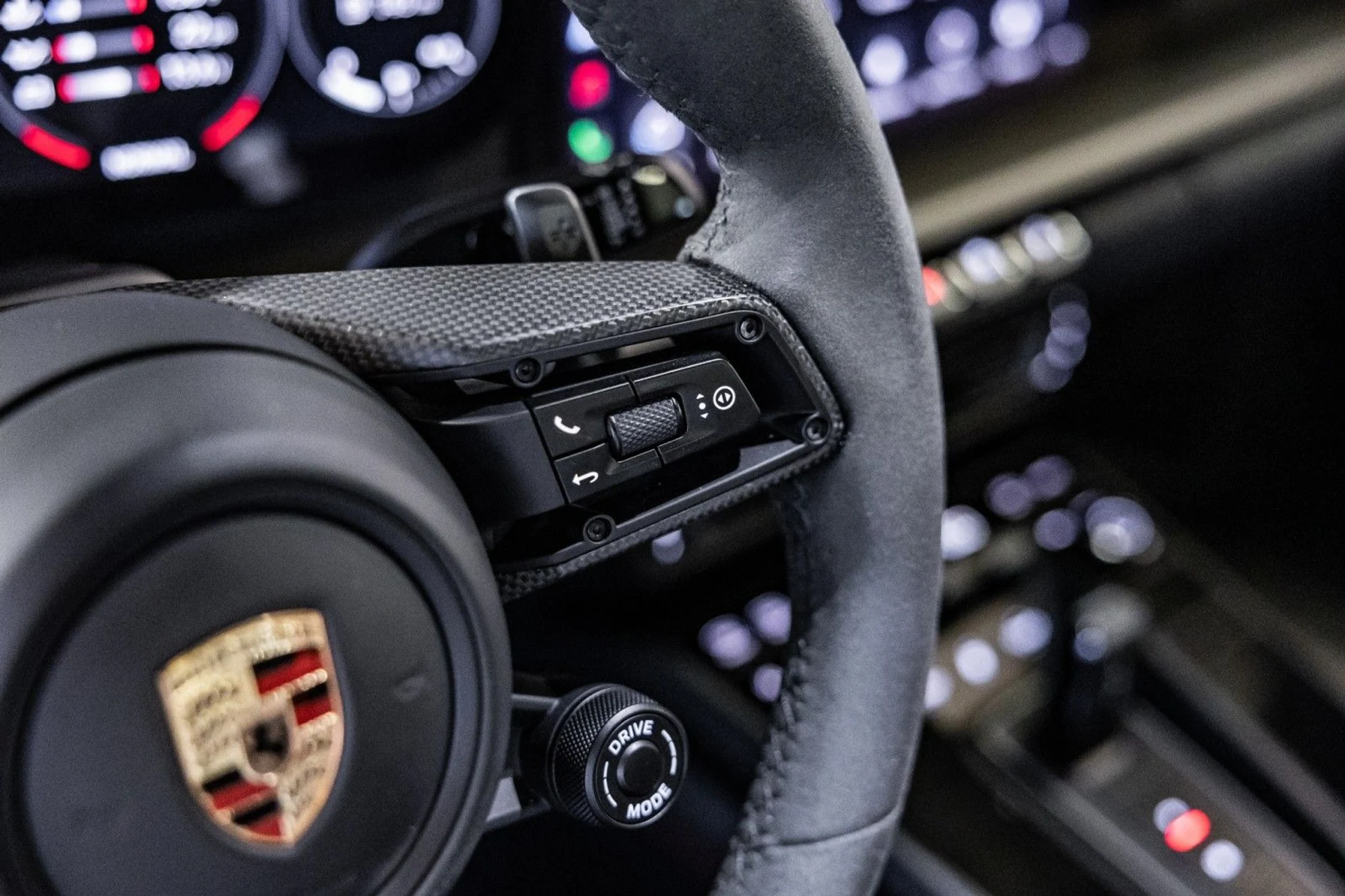 mph023_857950387_1w_ac566f7d0d