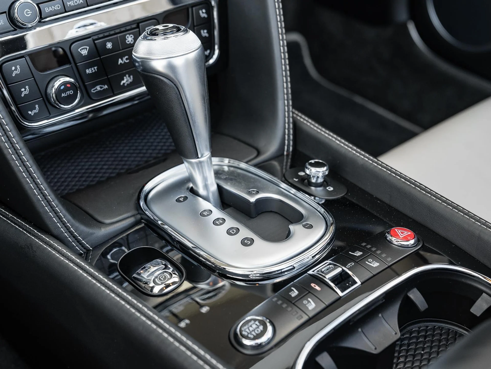 mph023_862558507_Used_2014_Bentley_Continental_GT_Speed_2dr_Conv_1772272942_0e1f2af81b