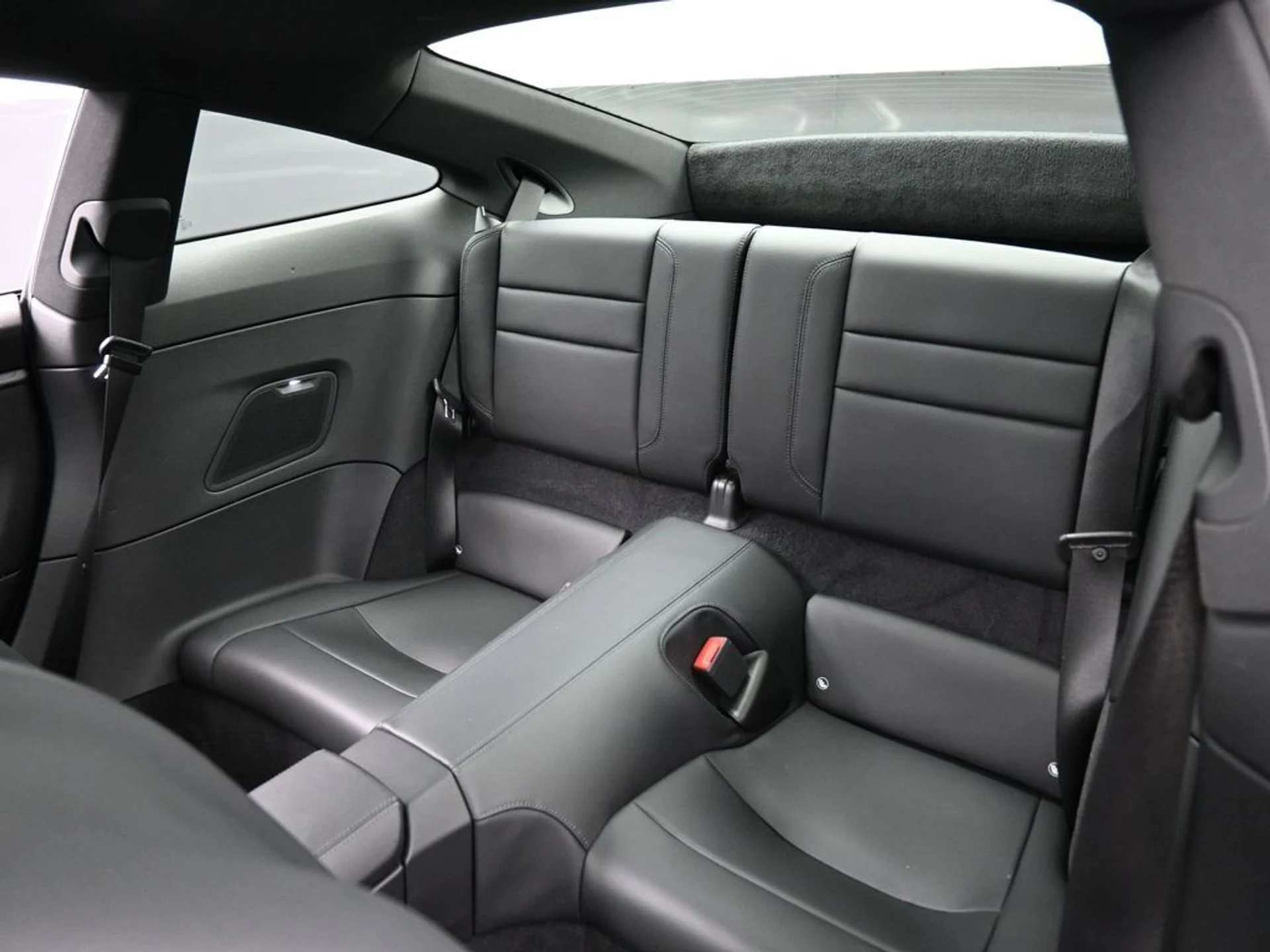 mph023_86714183_image_23_c7fc398825