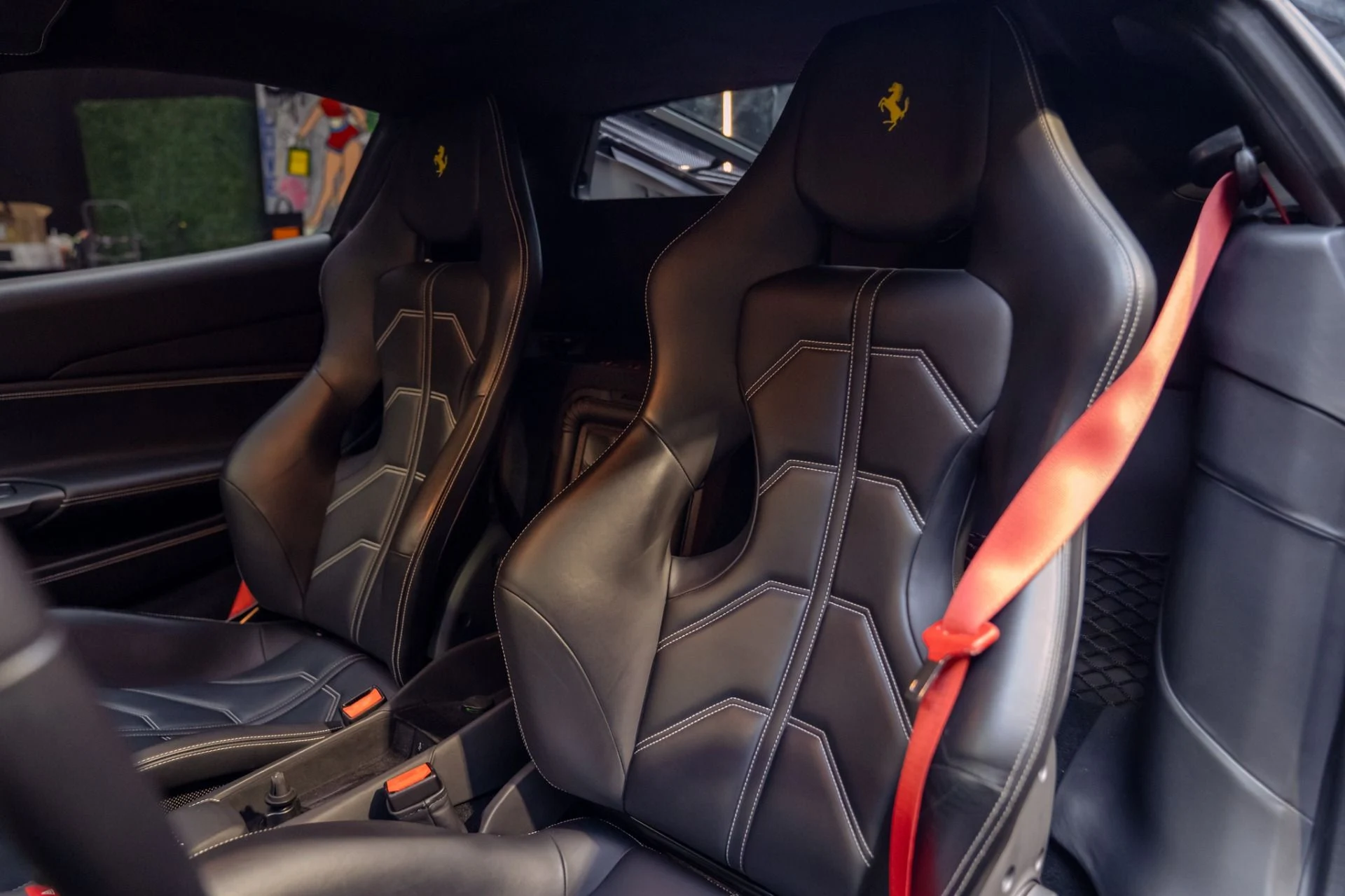mph023_869791607_Used_2017_Ferrari_488_GTB_Carbon_Fiber_Racing_Seats_1789571399_6f0d07c6e2