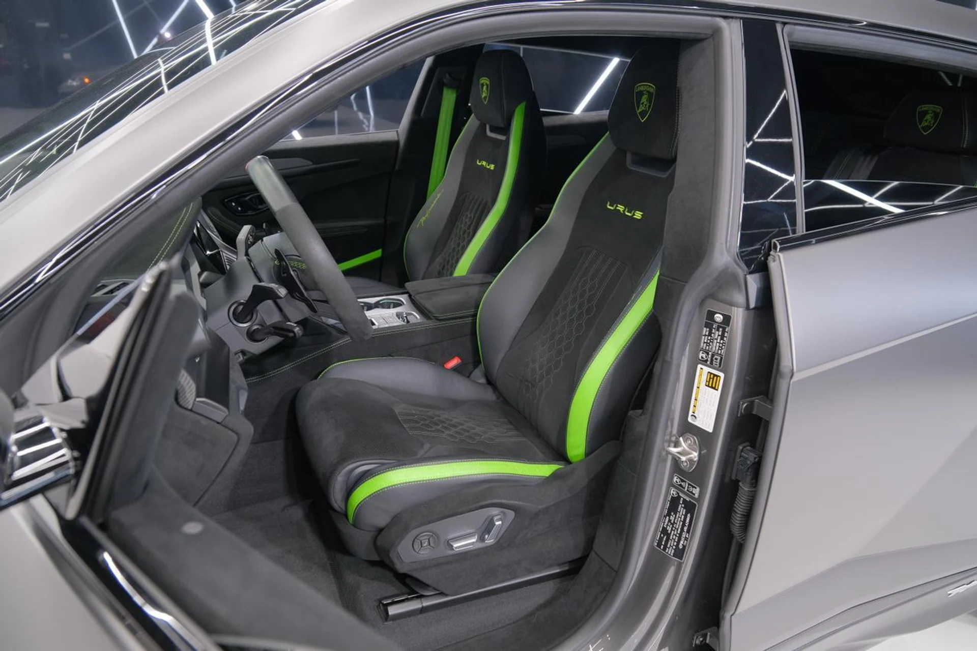 mph023_874872801_1a06d2f36d53f57c99b46d49f8fa7cfb_39a4e88ba3