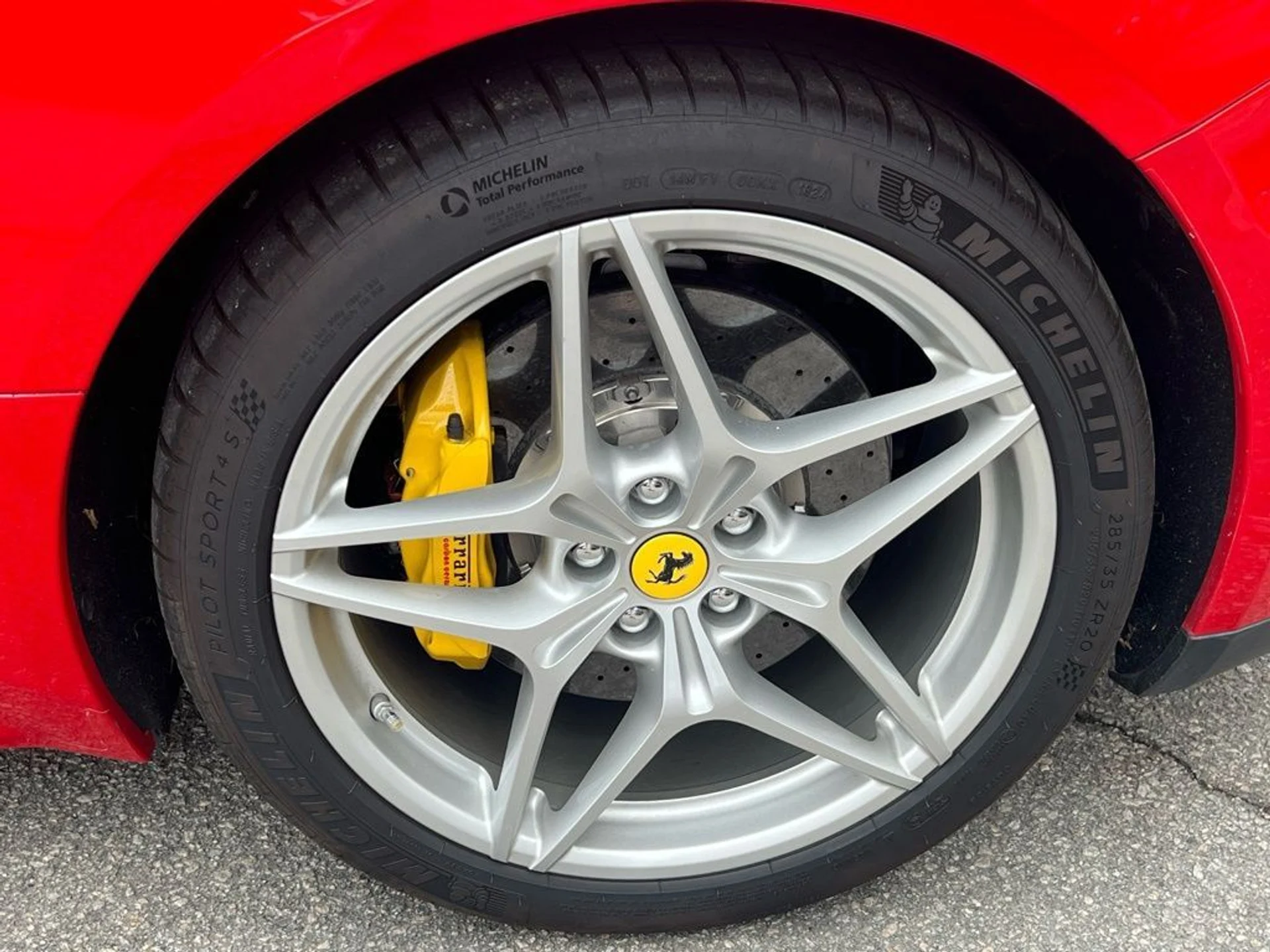 mph023_875630254_b66184189a38438bd2e7e2fa97a858c0x_39a4b16083