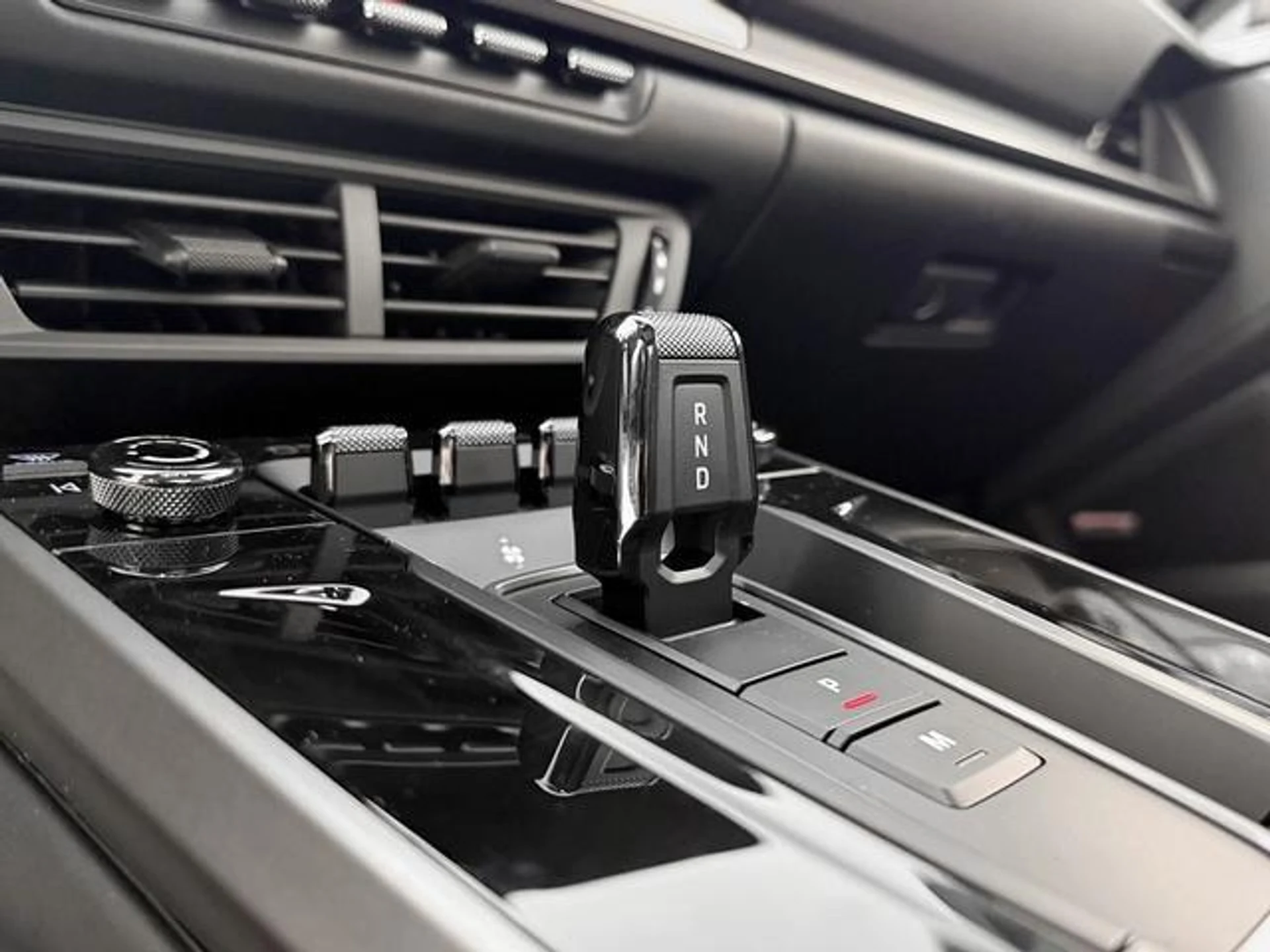 mph023_876237052_Ygd_H_Gerl_A_Njo_P_Cc_Smw_Y_Yee8_S4_Y_bcef1fca43