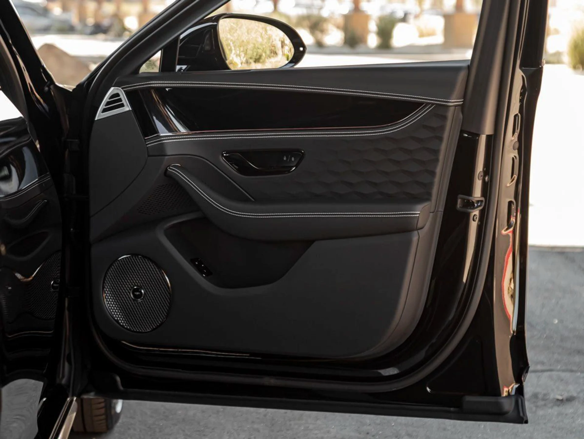 mph023_876877205_24_2978355aec