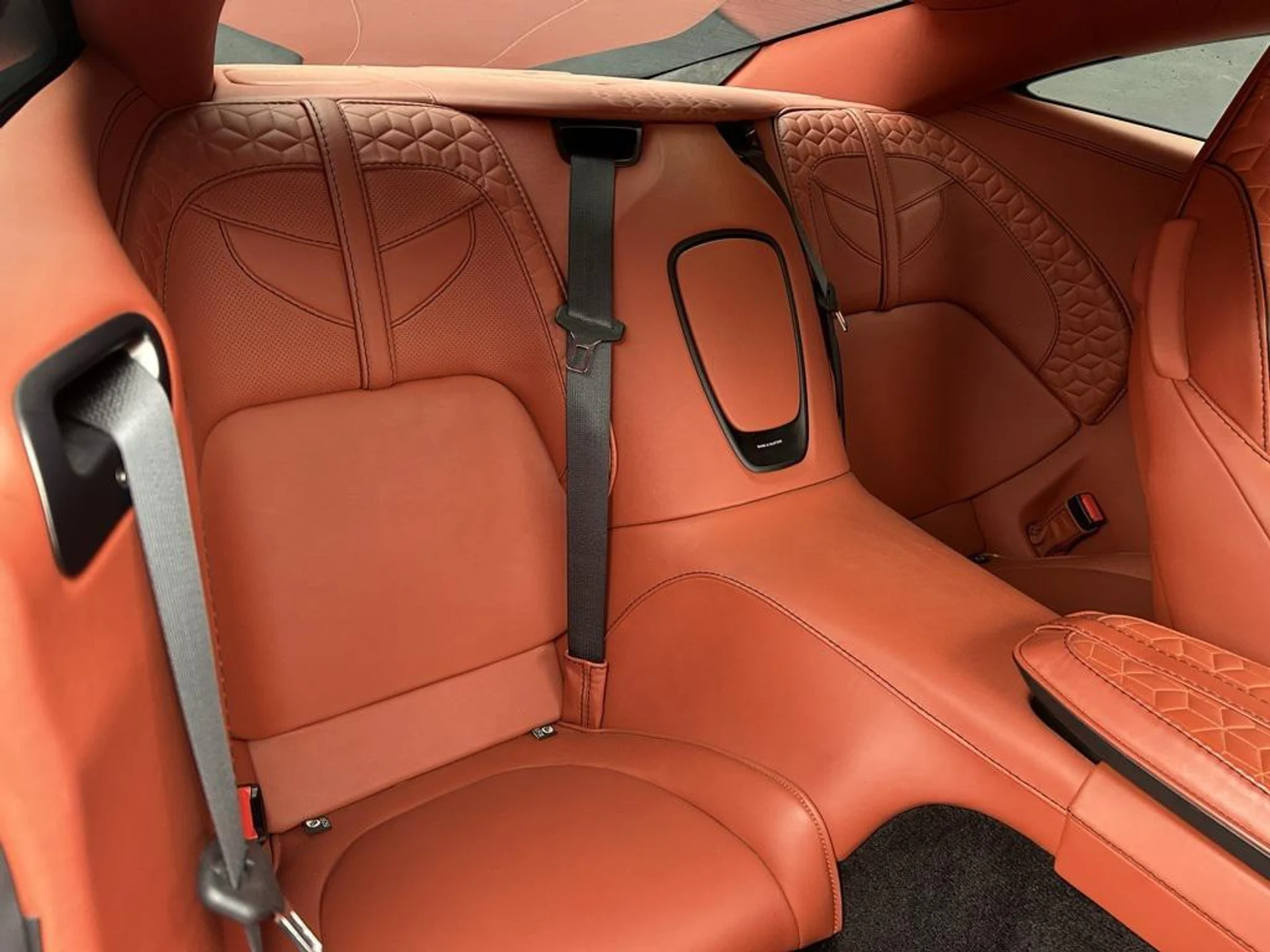 mph023_879496735_w_ABF_Nyt4jj3_Ip_Y46_Fwfi2w9nj_MA_dedd2e4d68